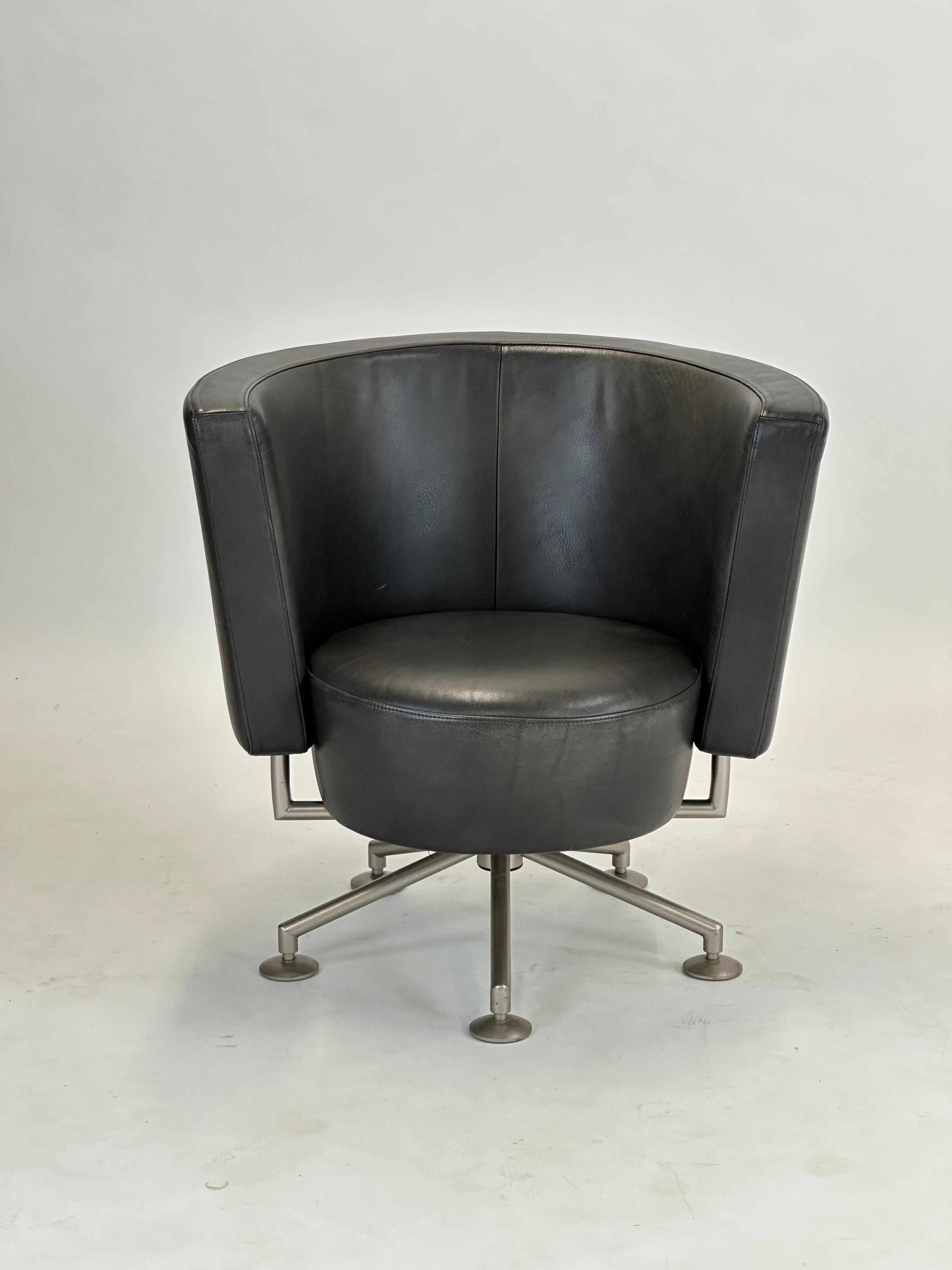Circo Swivel Chair - COR