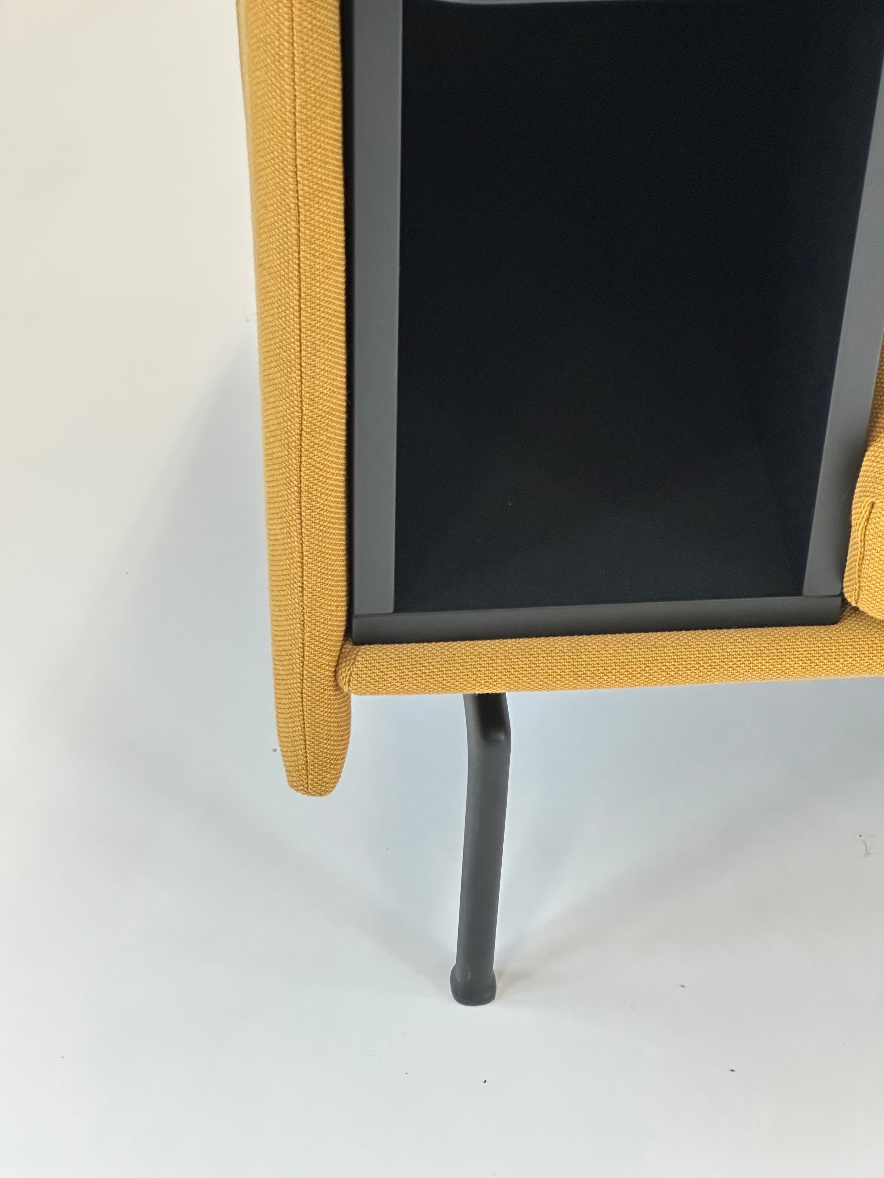 Muuto Outline Highback Work 100 Sofa (Mustard)