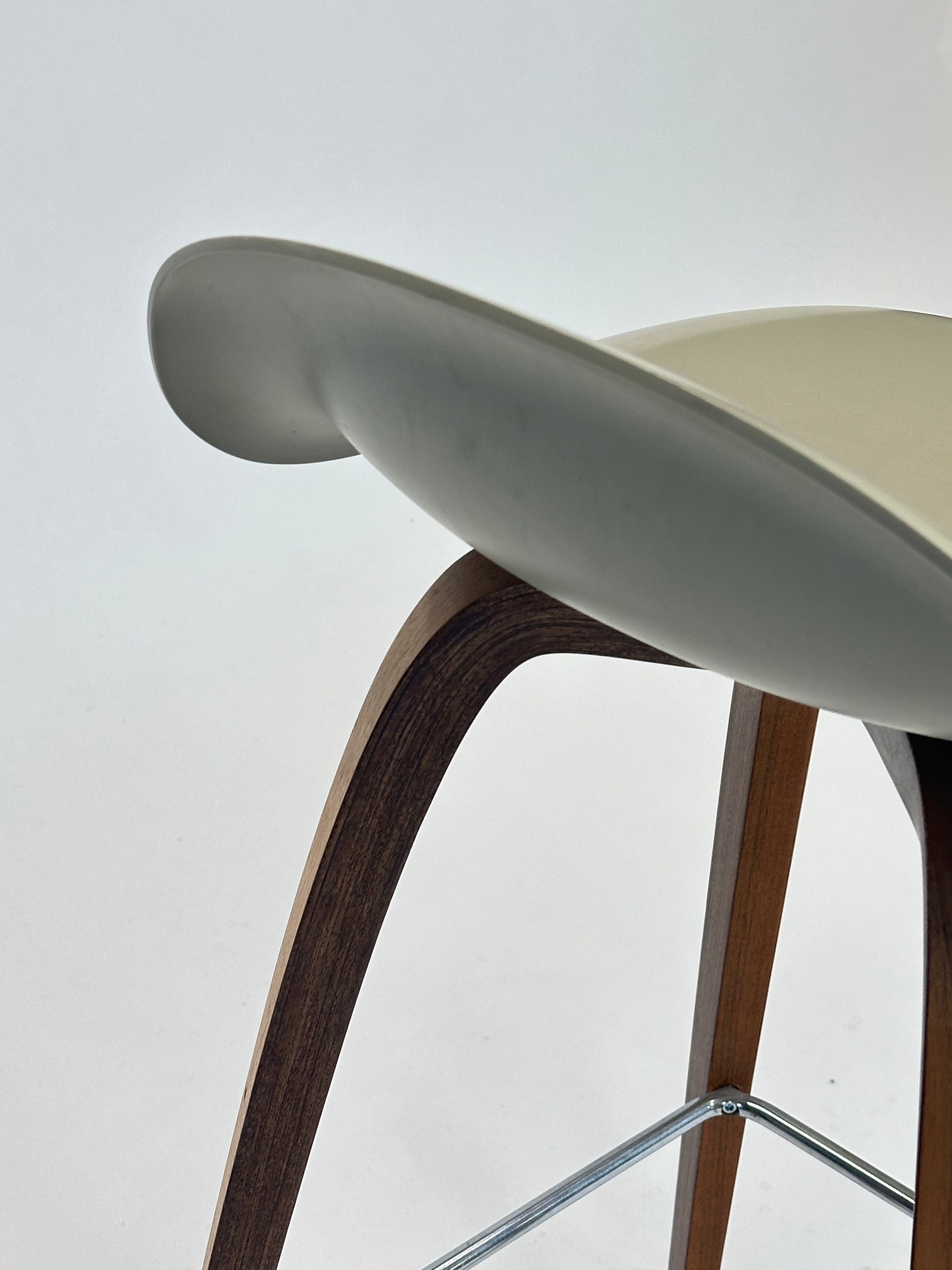 GUBI | 3D Bar Stool (Lysegrå)