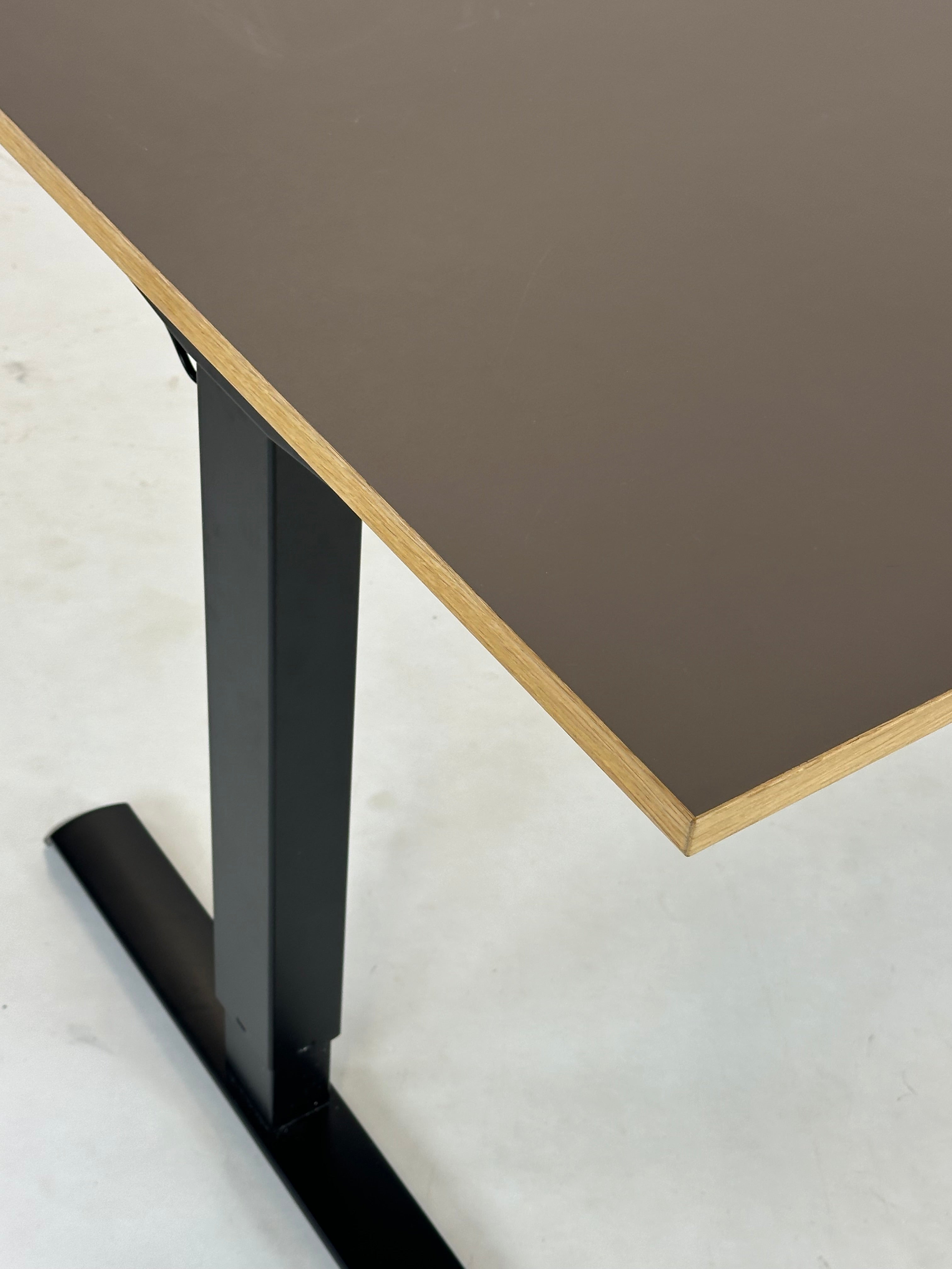 Hæve/sænkebord - 120x80
