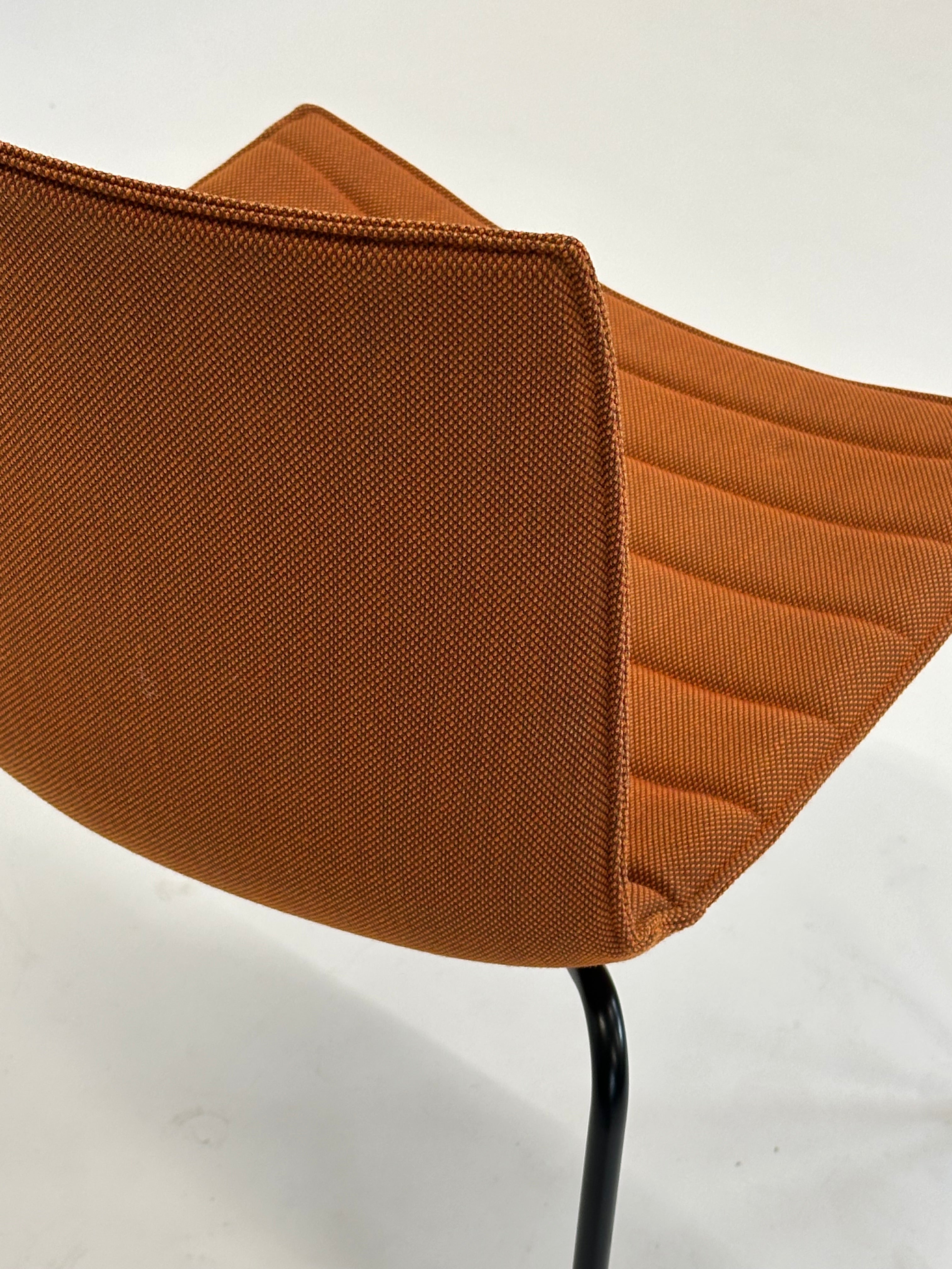 Arper Catifa 46 Konferencestol (Orange)