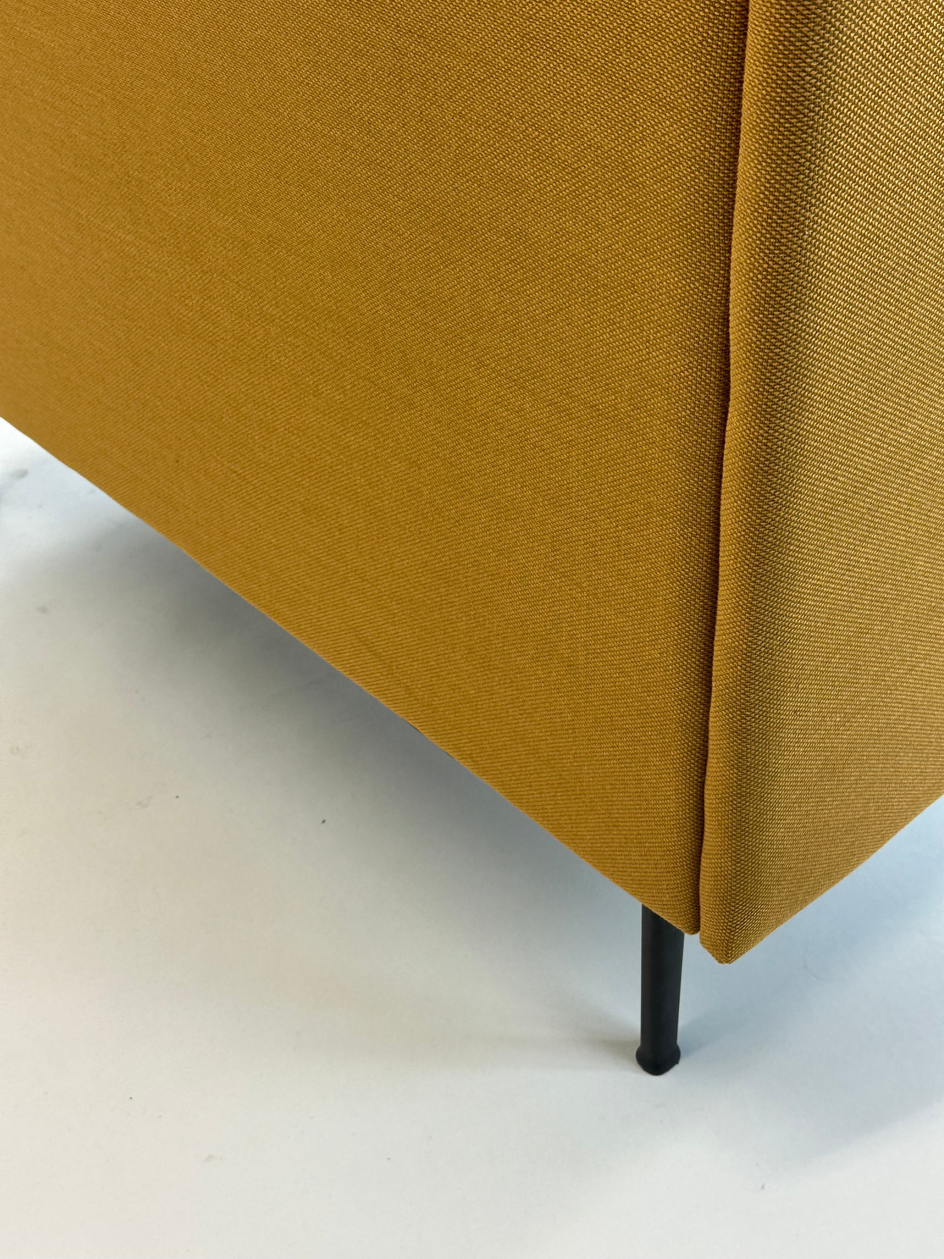 Muuto Outline Highback Work 100 Sofa (Mustard)
