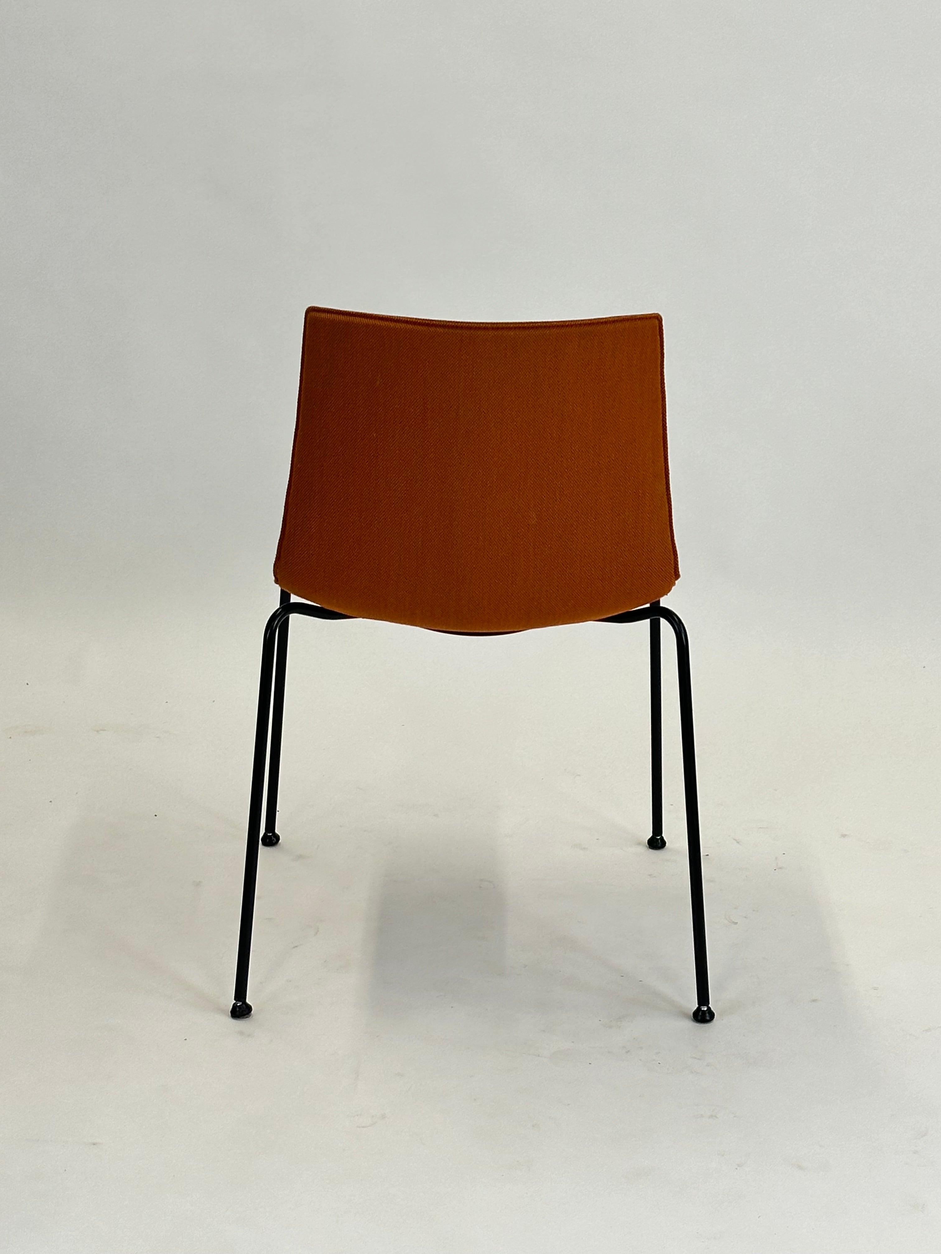 Arper Catifa 46 Konferencestol (Orange)