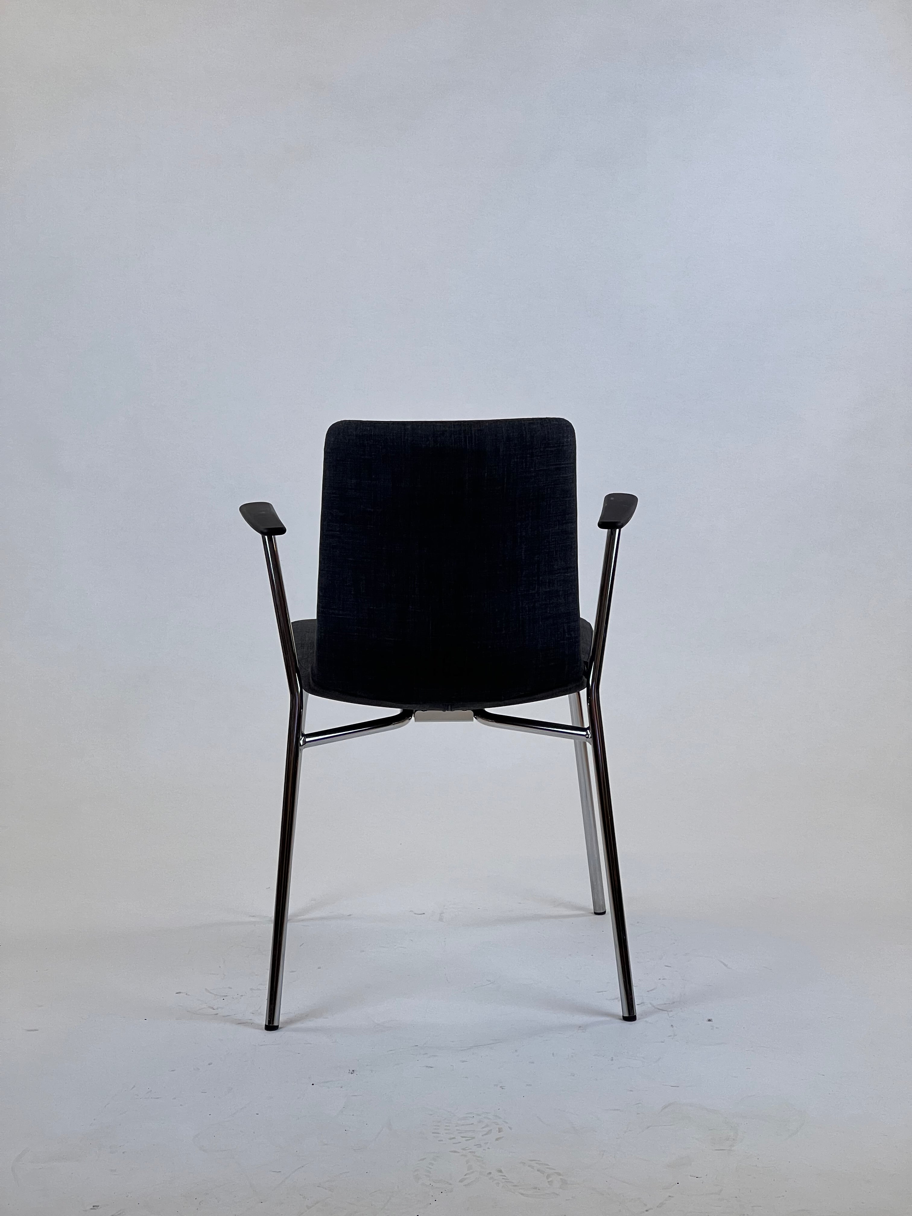 Labofa | GROOVY Mødestol