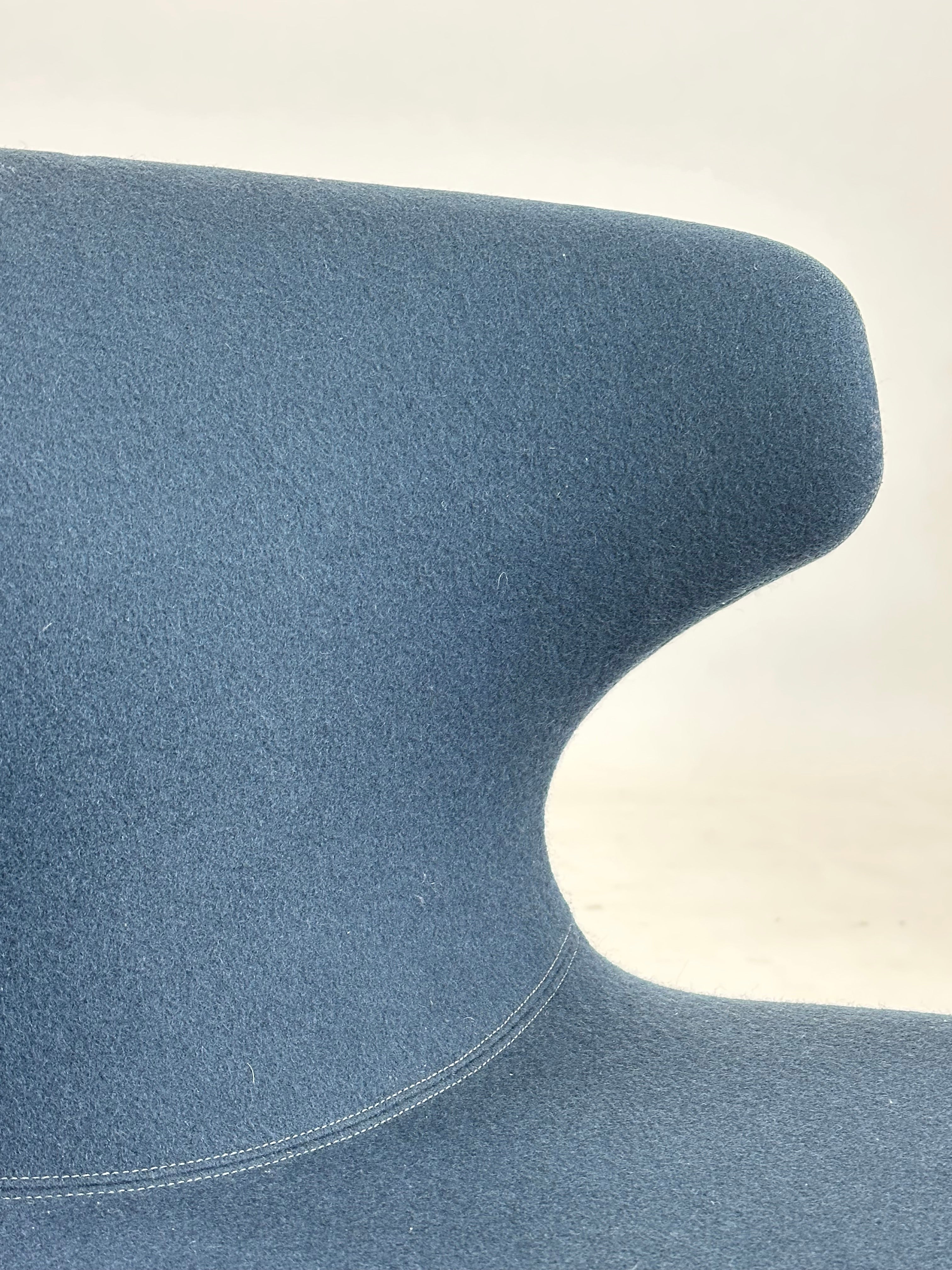 Mini Papilio Lounge Chair (Navy) - B&B Italia
