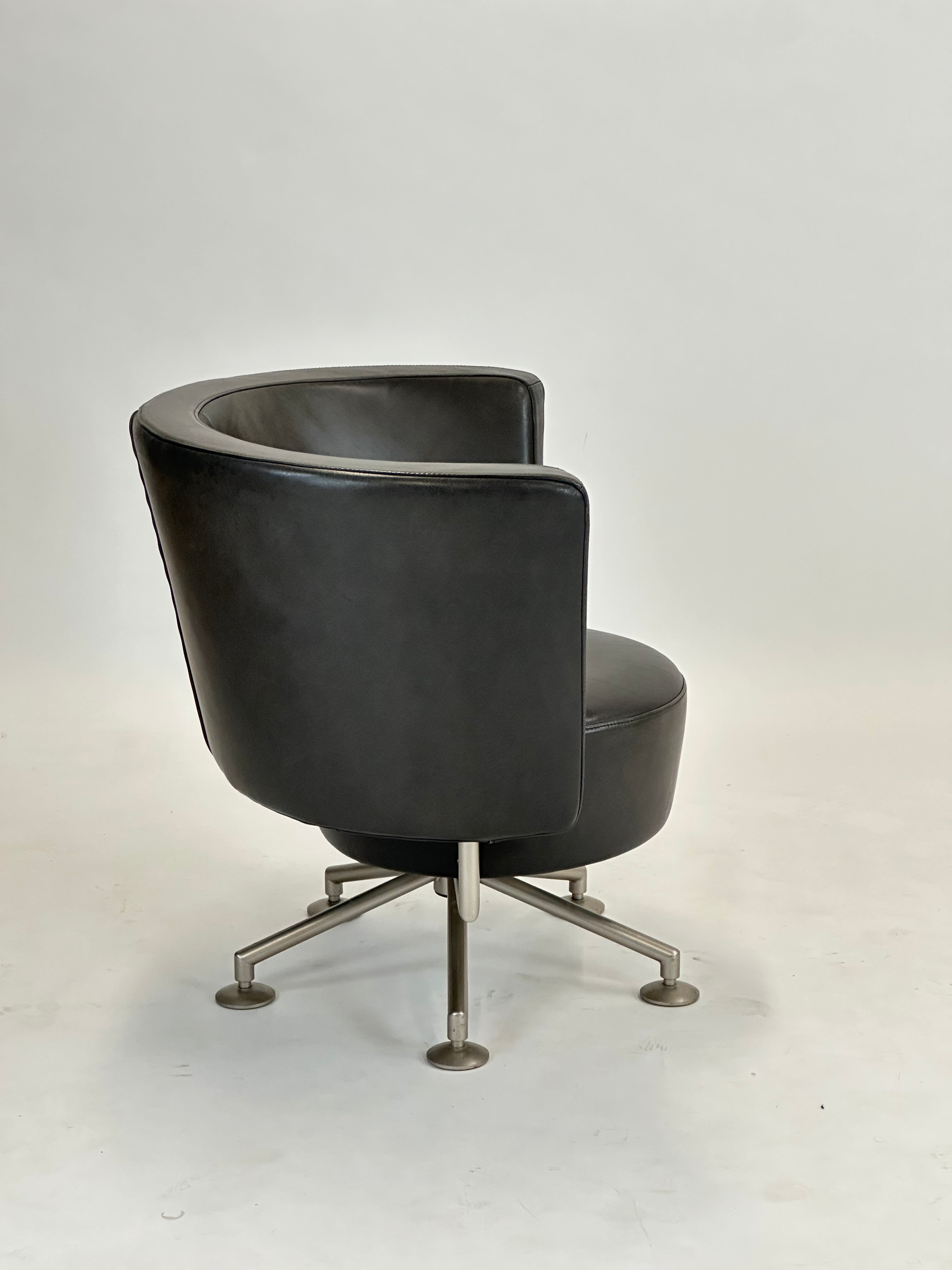Circo Swivel Chair - COR