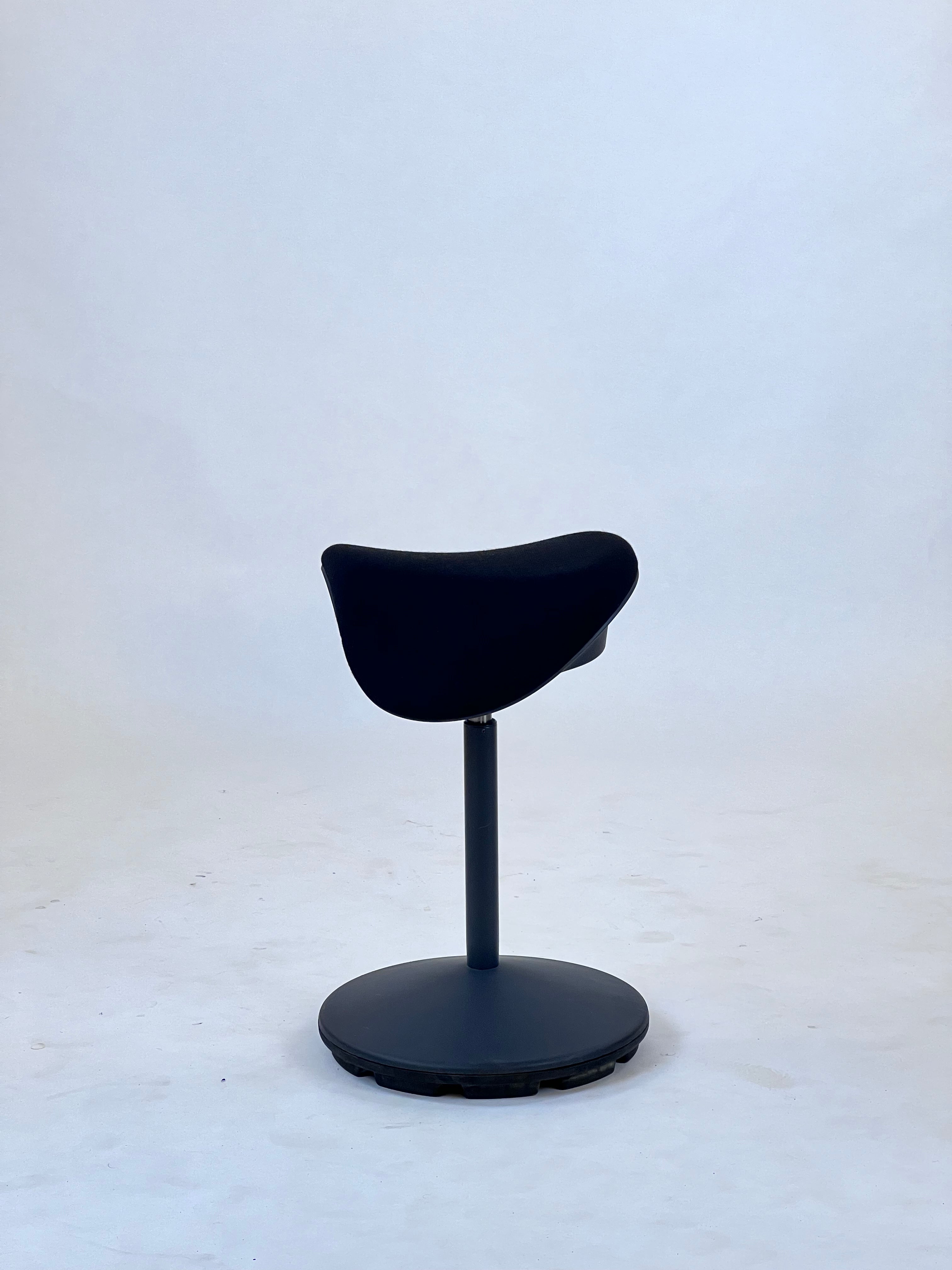 Varier motion chair 4400