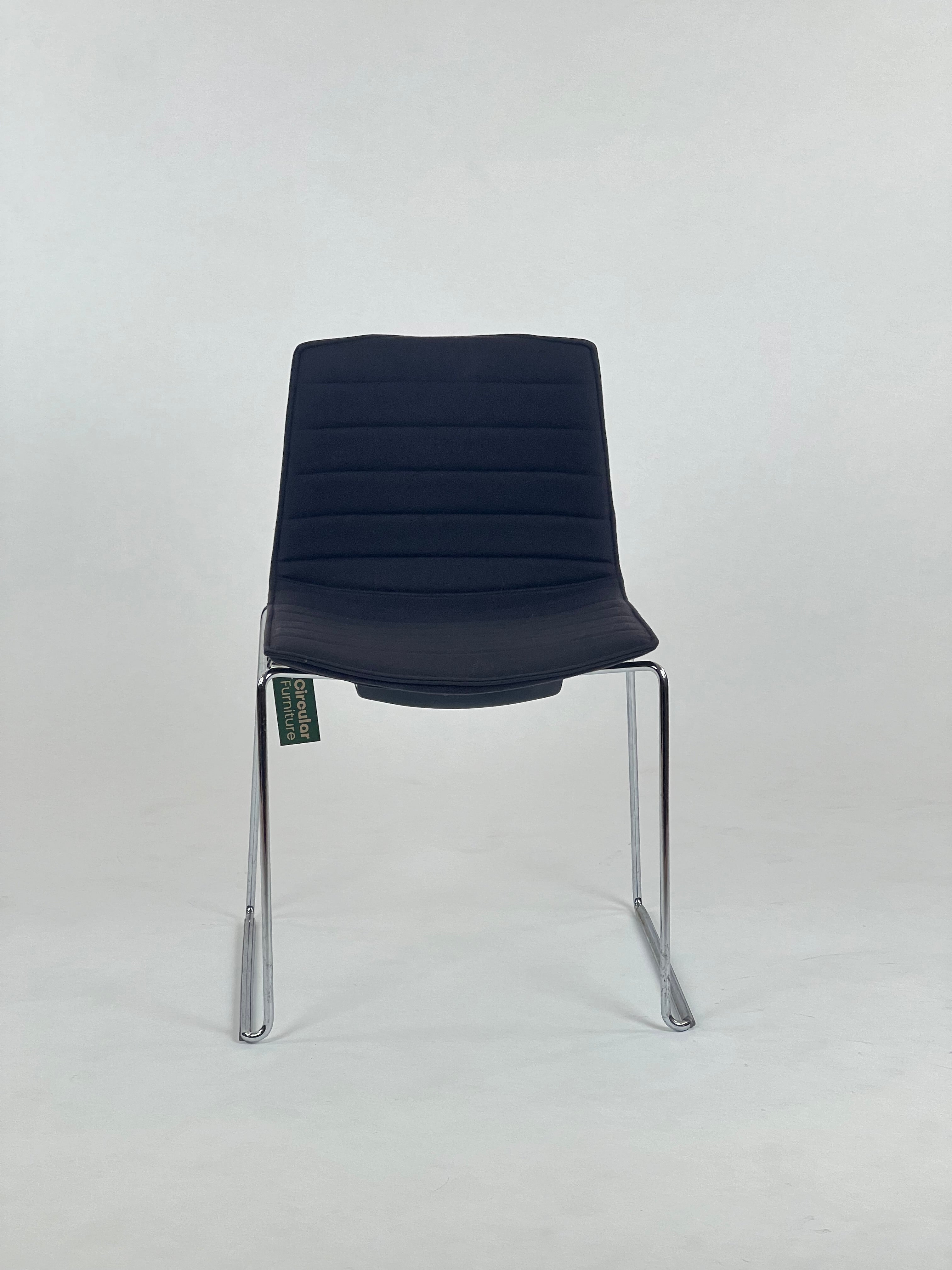 Arper Catifa 46 konferencestol Grå