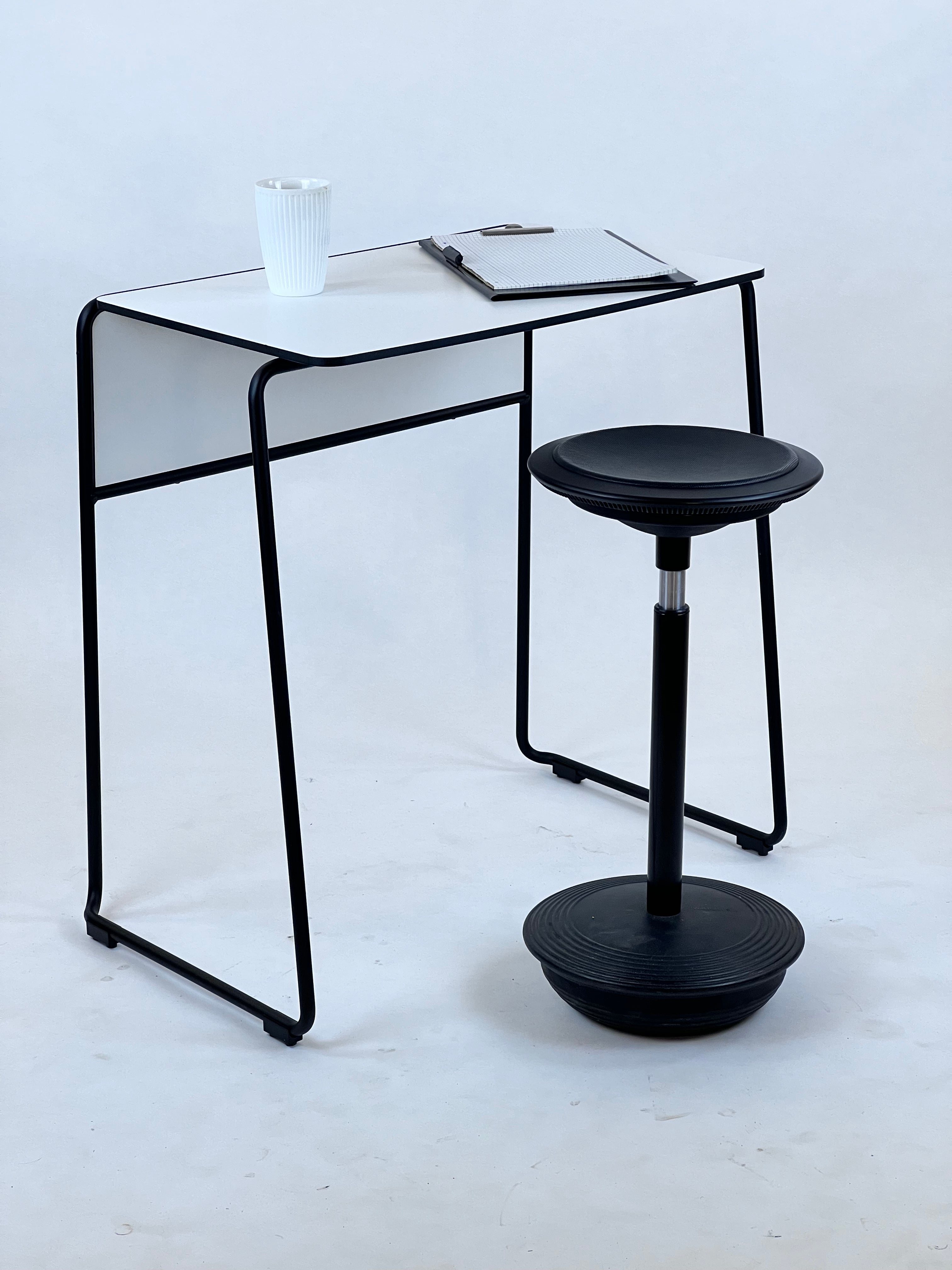 enea Tema Table - Estudi Manel Molina