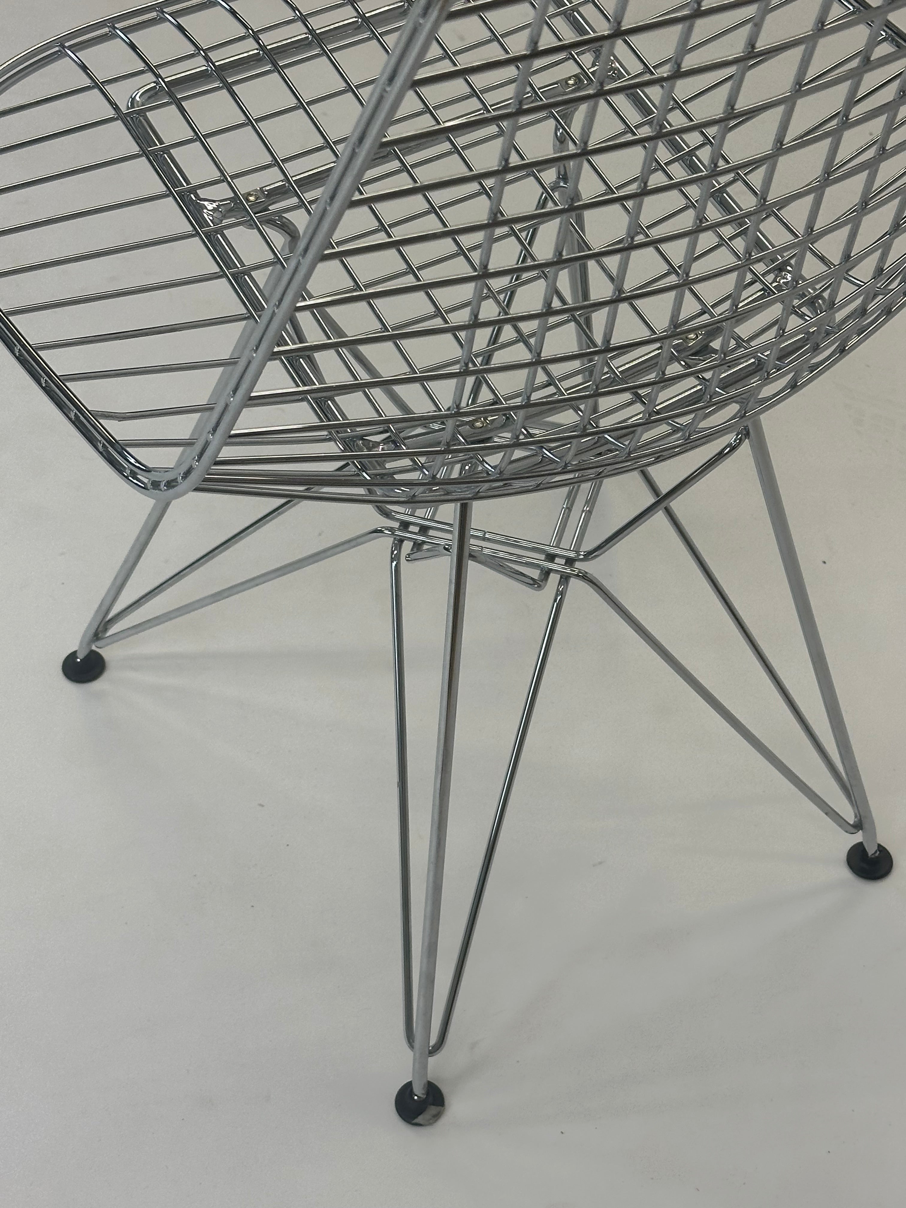 Vitra Eames Wire Chair (Krom)