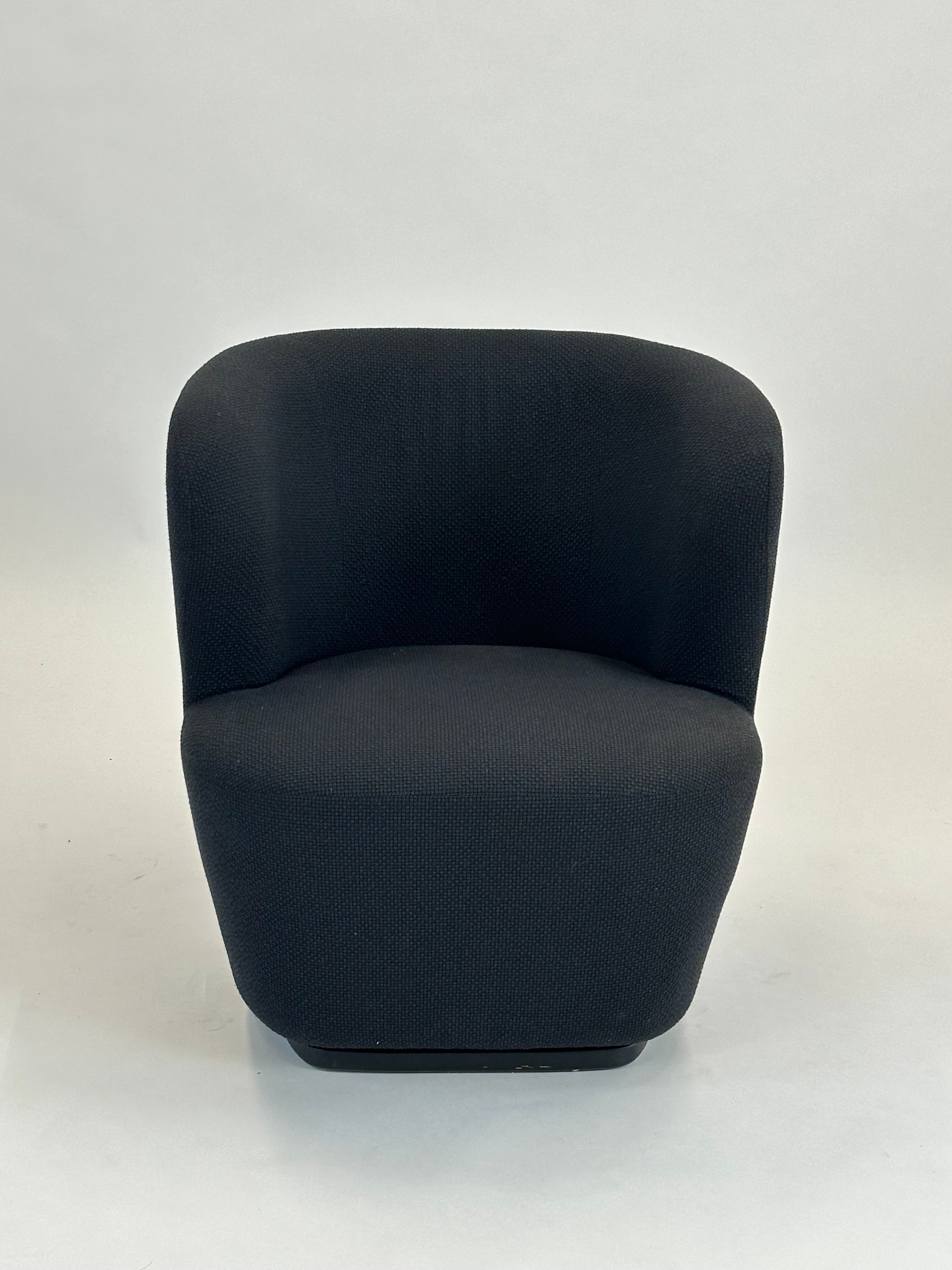 GUBI | Stay Loungestol (Sort)