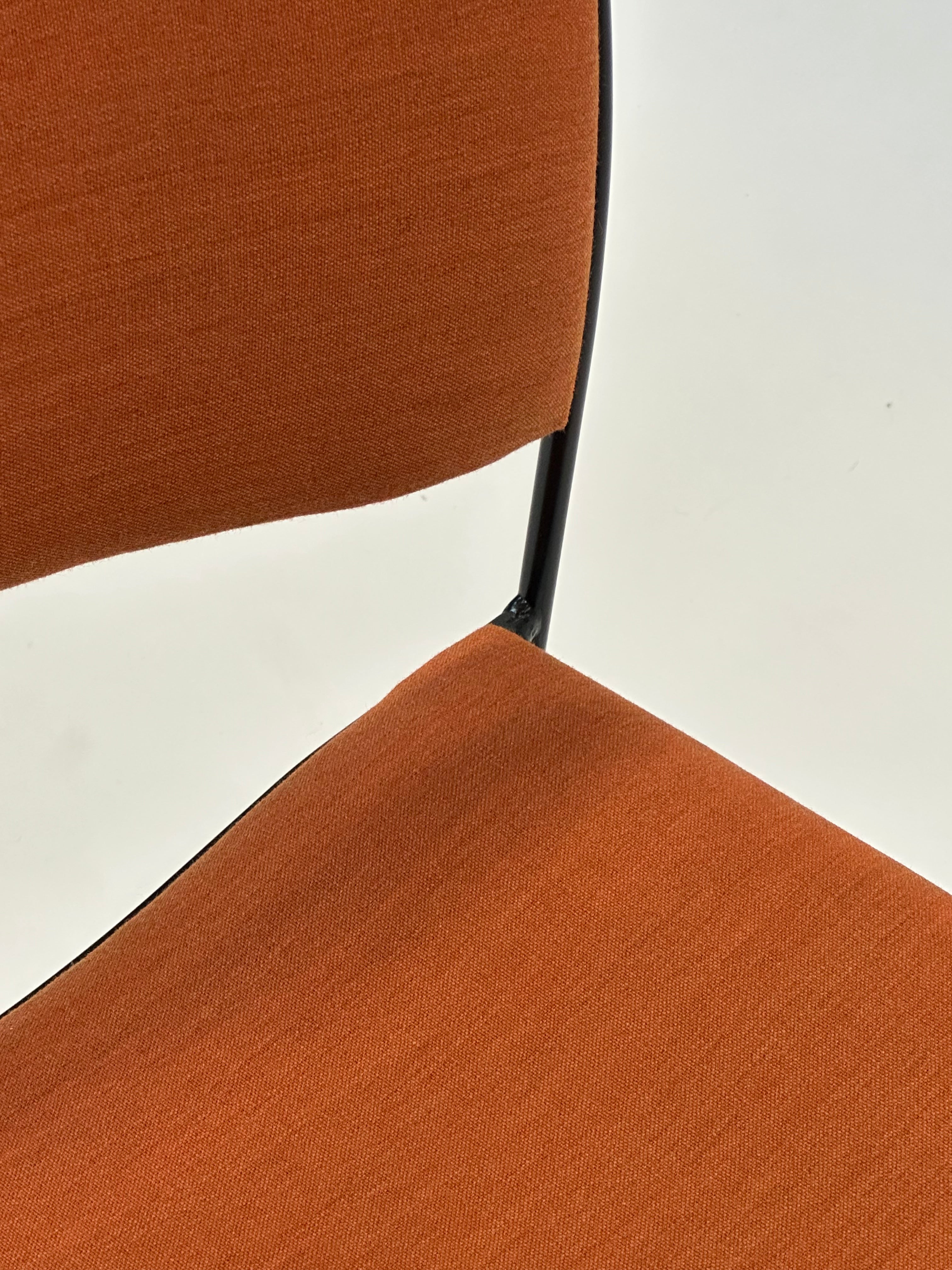 40/4 Konferencestol - Howe (Orange u. armlæn)