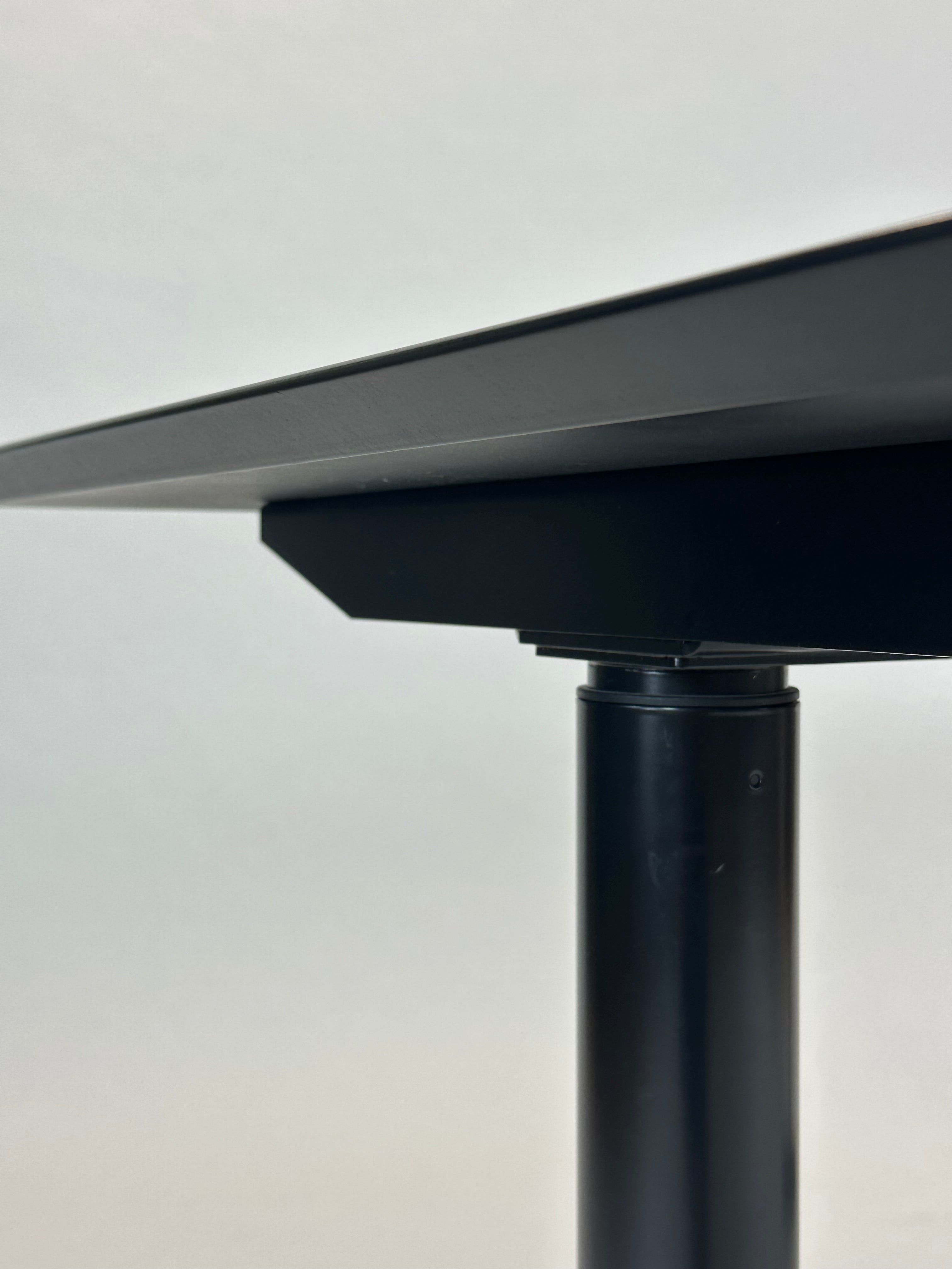 Hæve/sænkebord 160x80