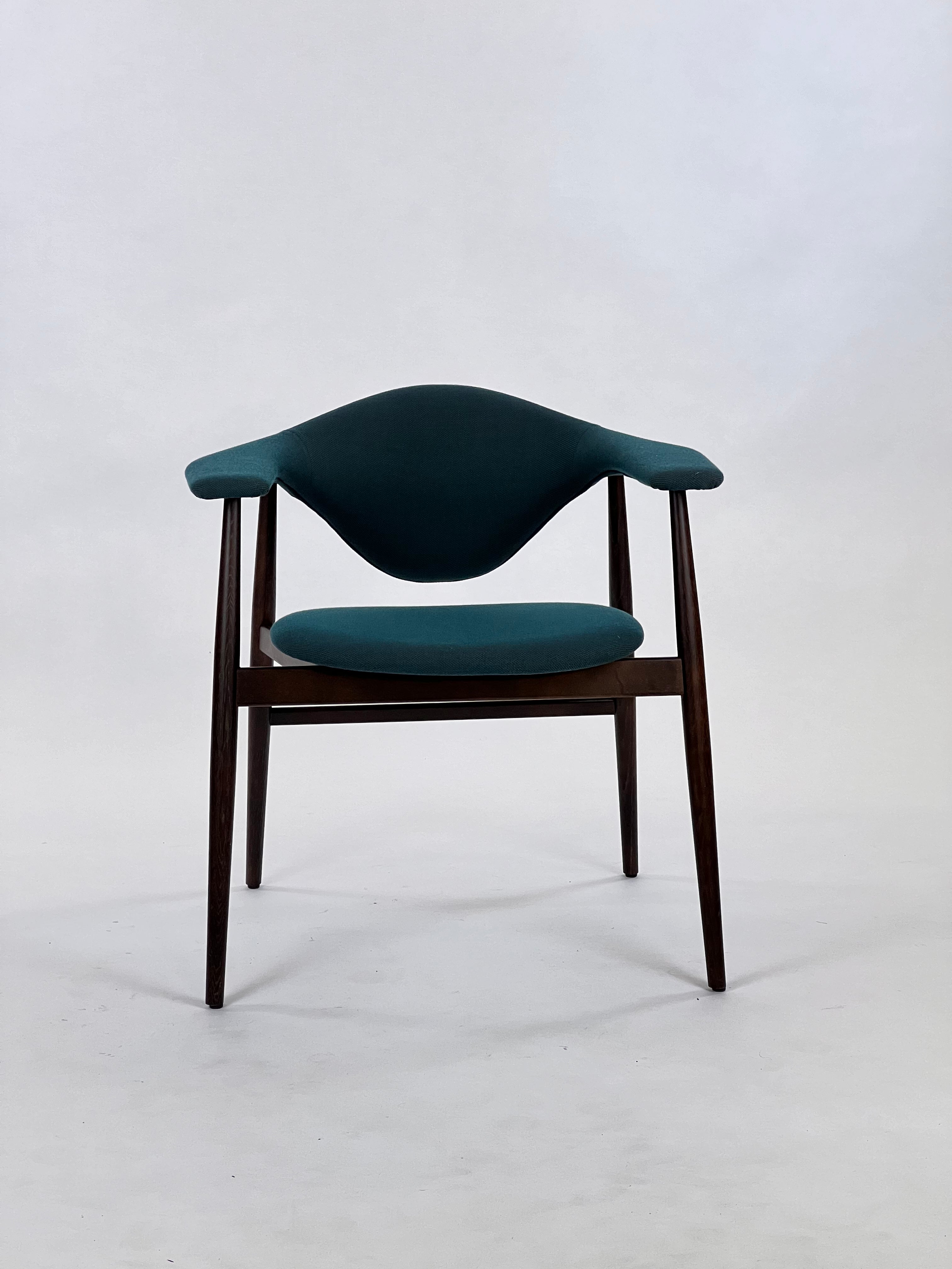 GUBI | Masculo Dining Chair (Fuld polstret)