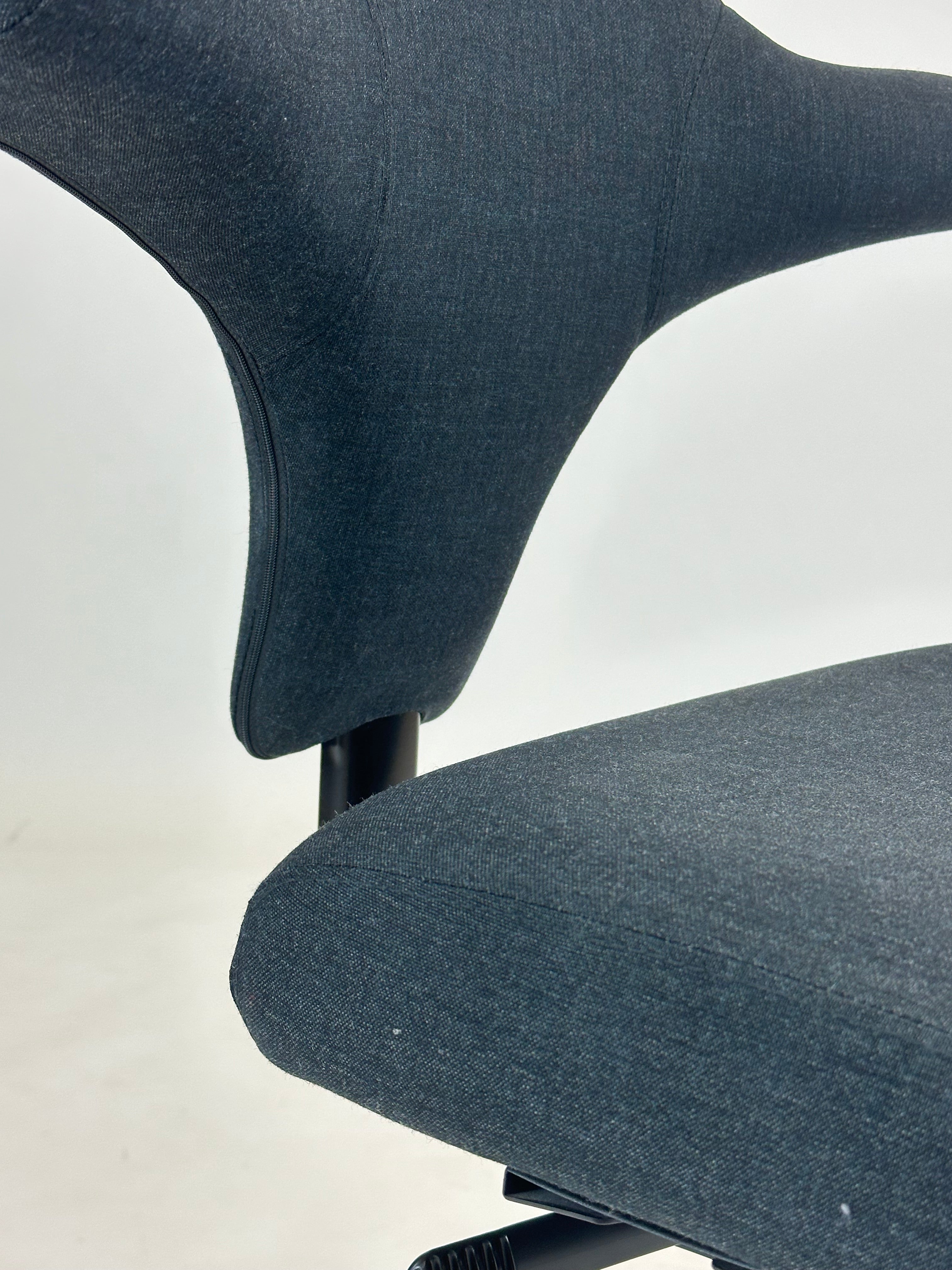 HÅG Capisco 8126 - 200mm (Mørkegrå)