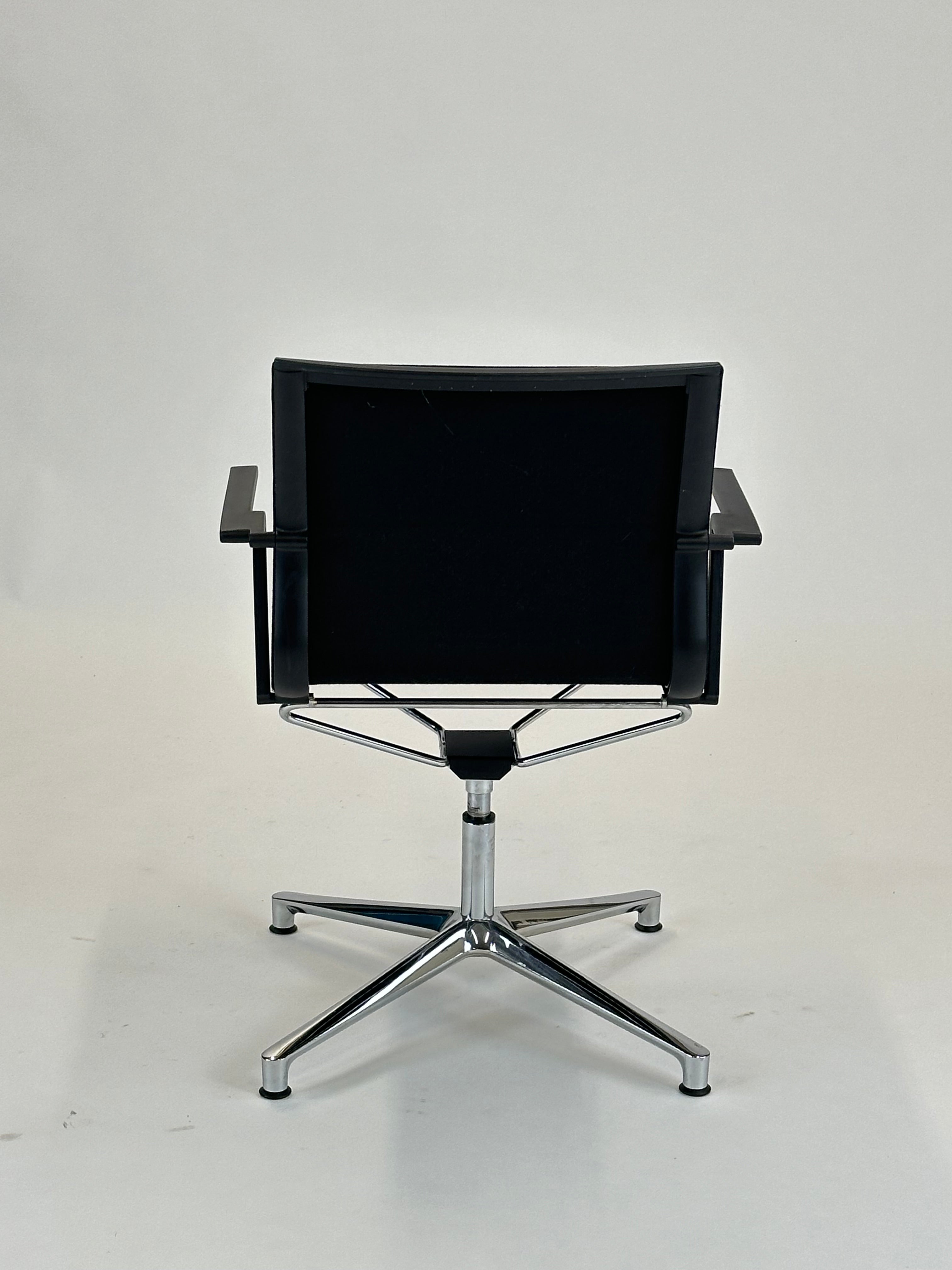 ICF Stick Chair Mødestol