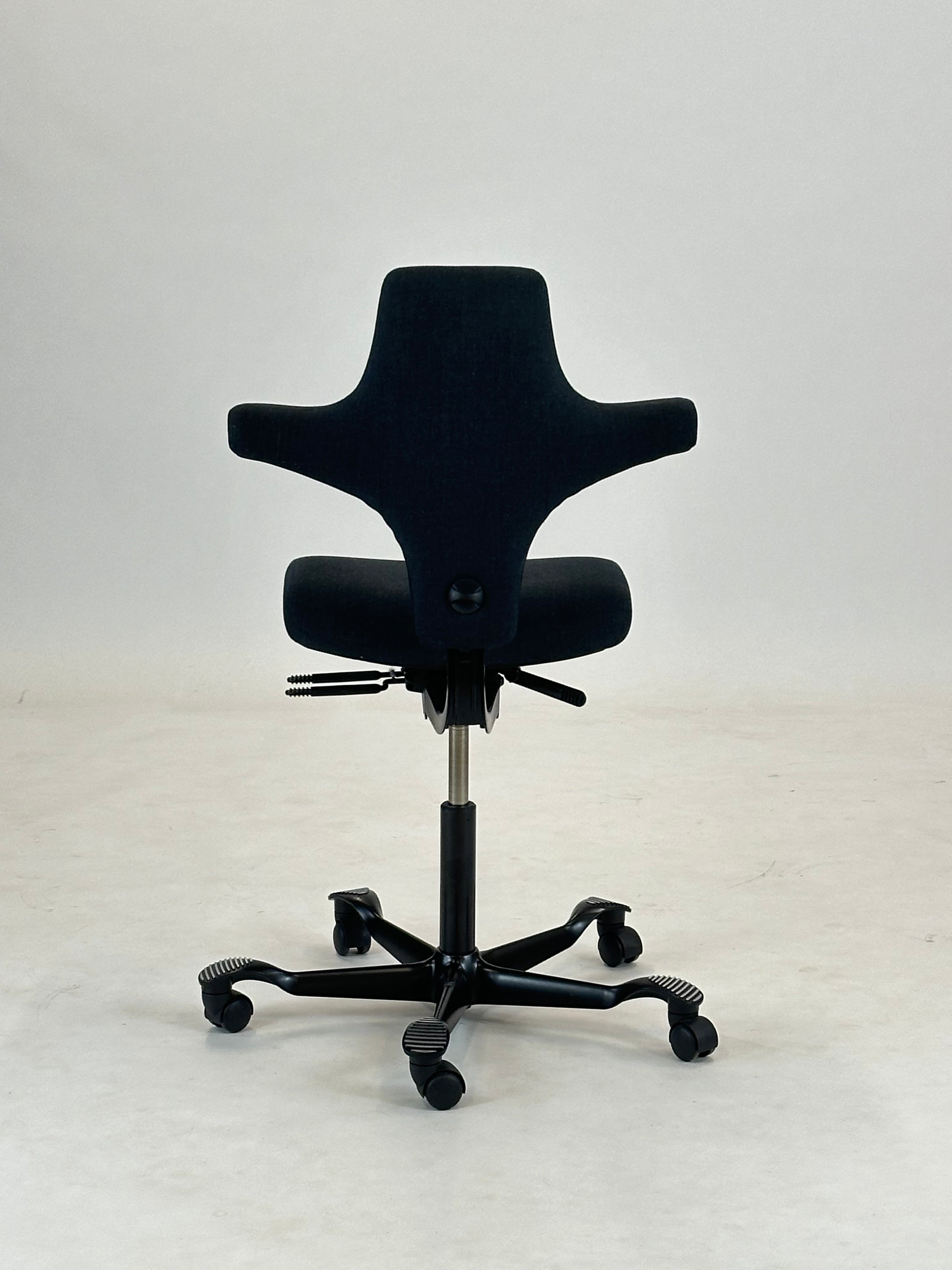 HÅG Capisco 8126 - 200mm (Mørkegrå)