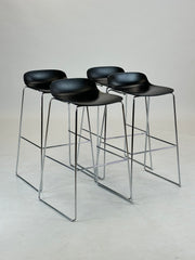 Sæt af 4 barstole - Duba B8