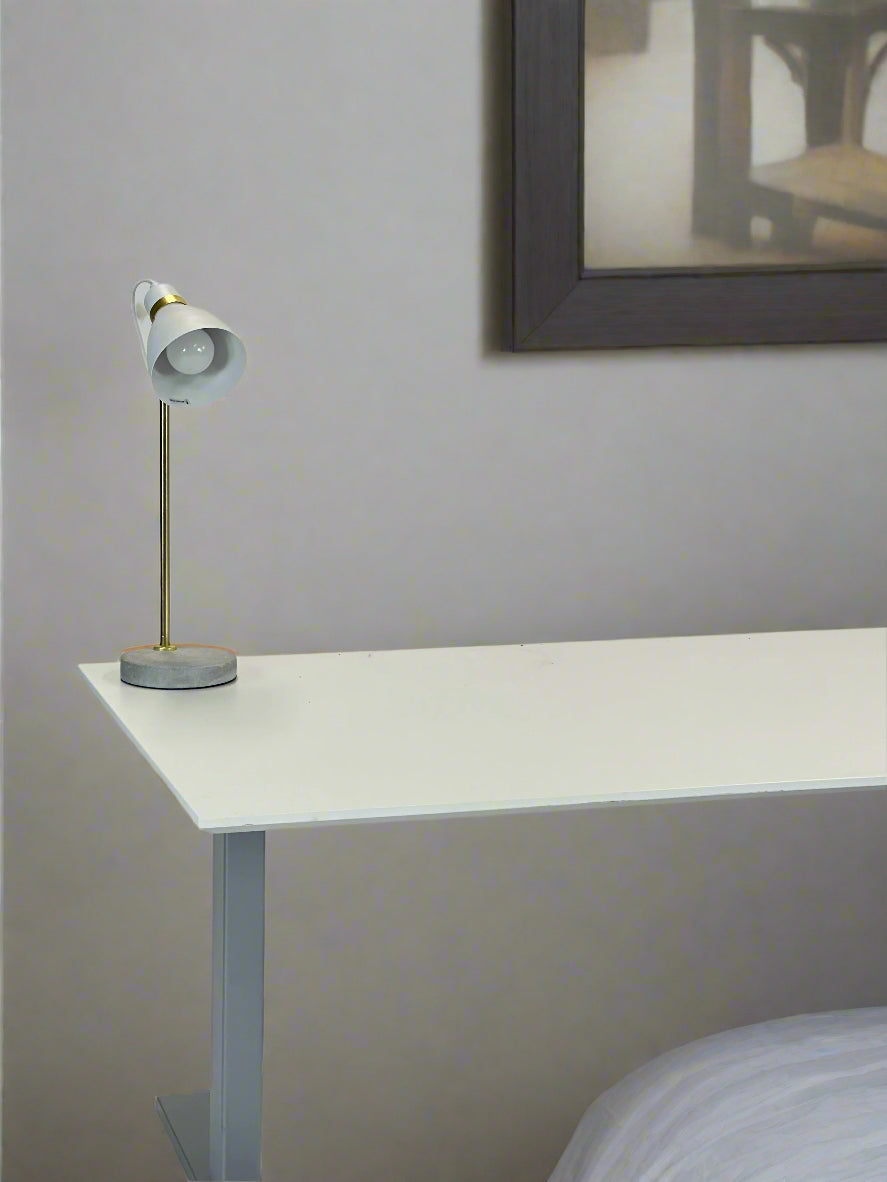 Sæt af to Neordic Orm Bordlampe fra Poulmann