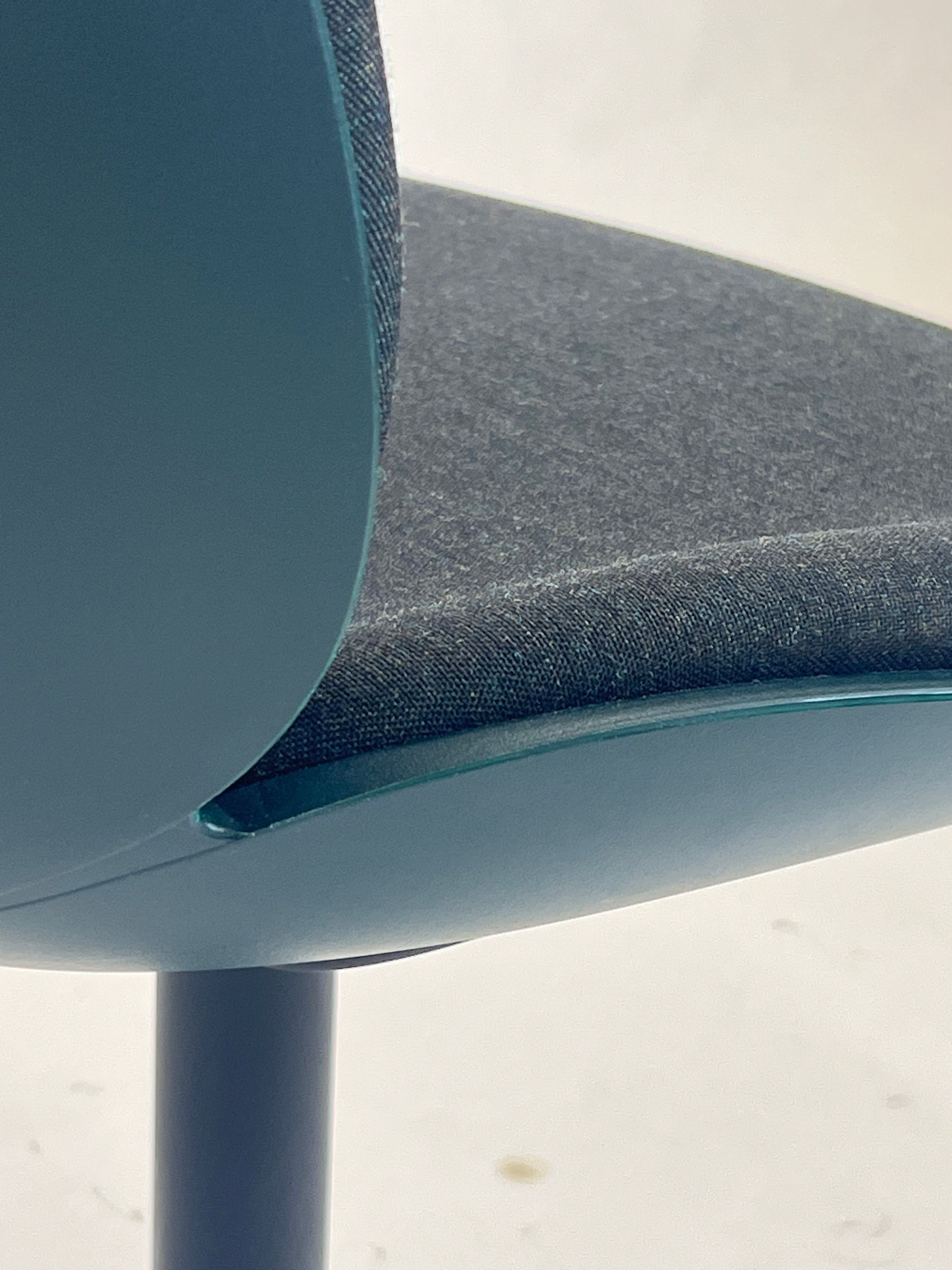 GUBI | Beetle Meeting Chair