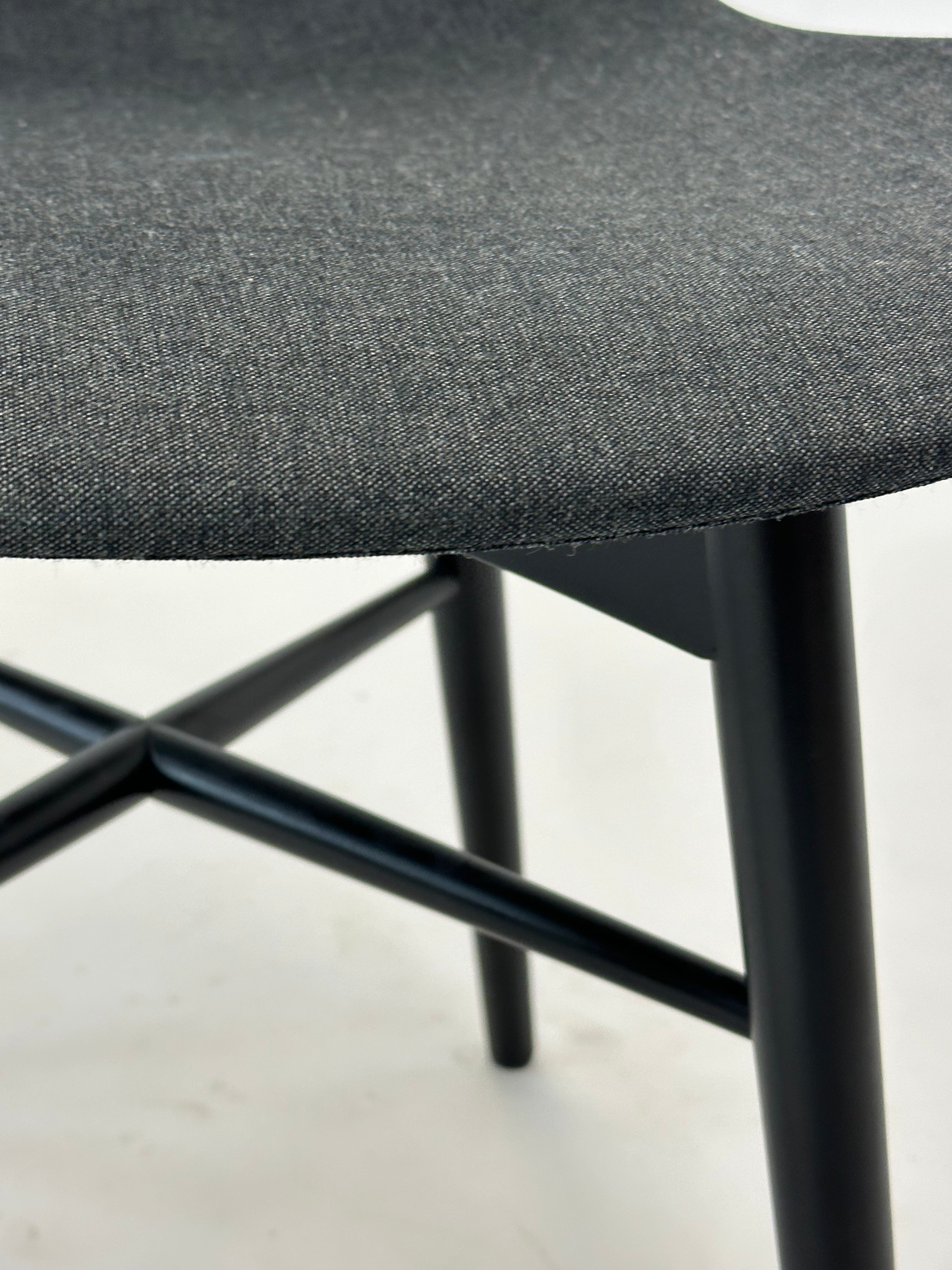 Langue Original Stol (Anthracite grey) fra NORR11