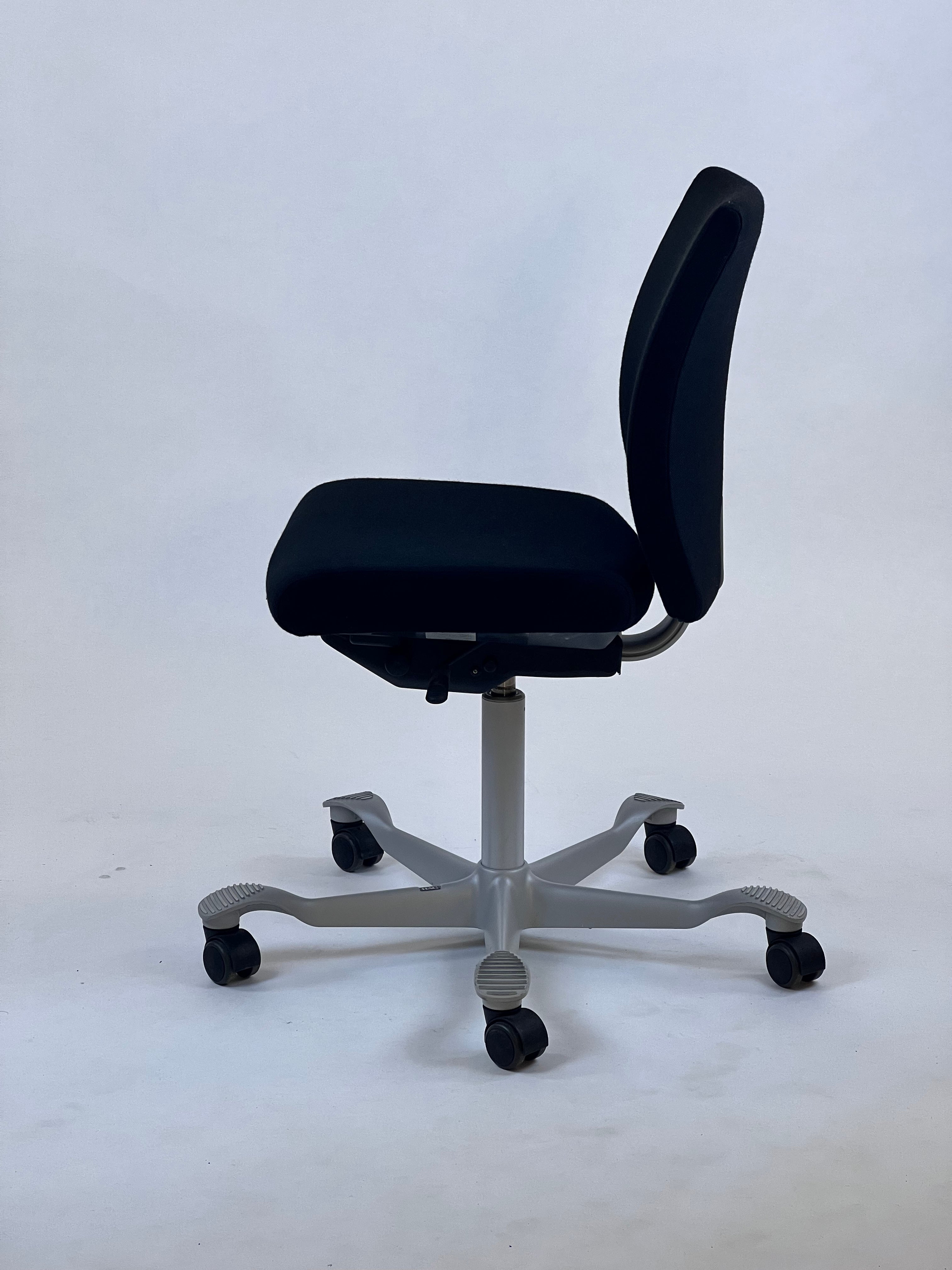 HÅG Creed 6002 - 200 mm gaslift - Fabriksny