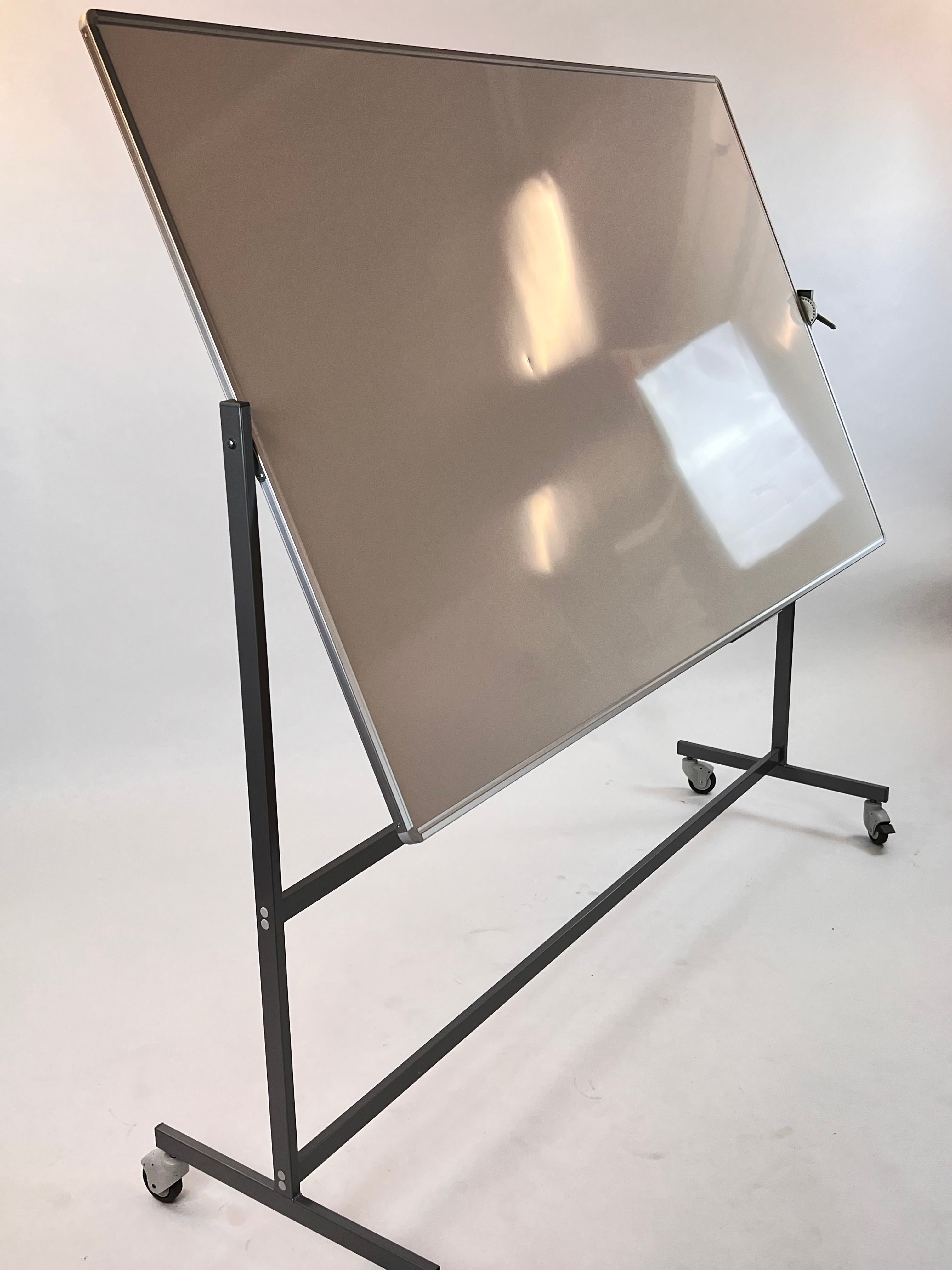Whiteboard Magnetisk - Stor - på hjul