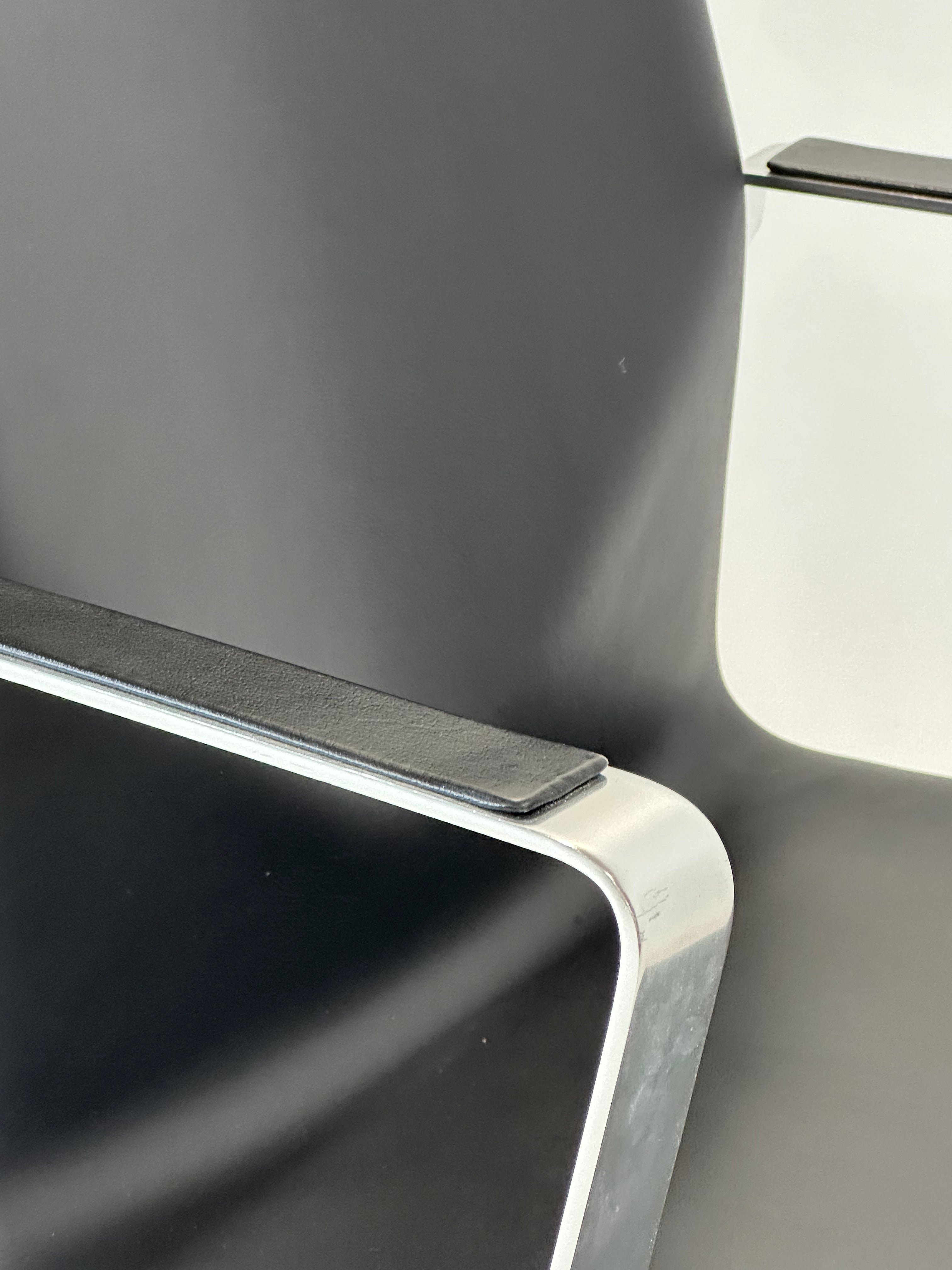 Four Design - 4-Cast® XL Mødestol