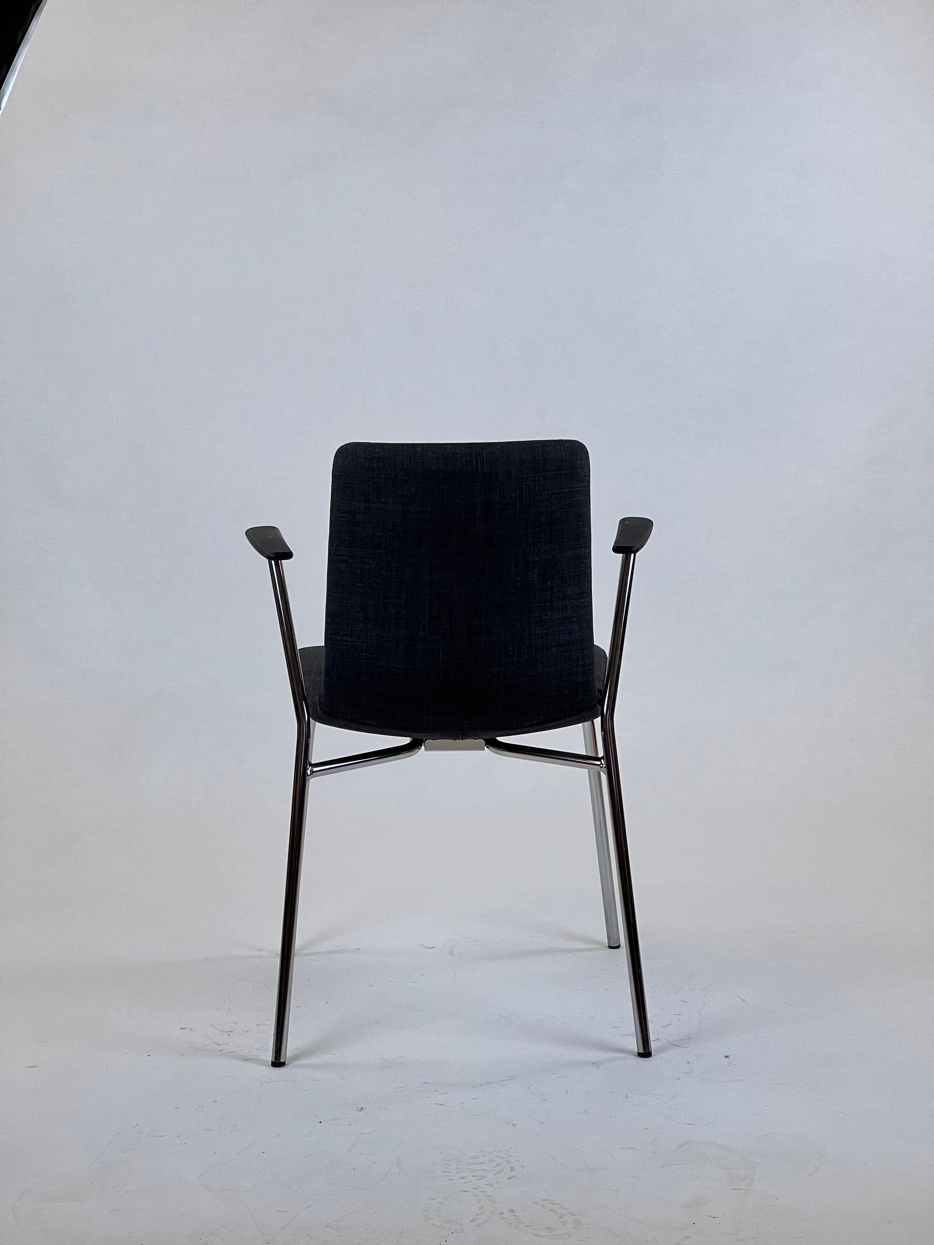 Labofa | GROOVY Mødestol