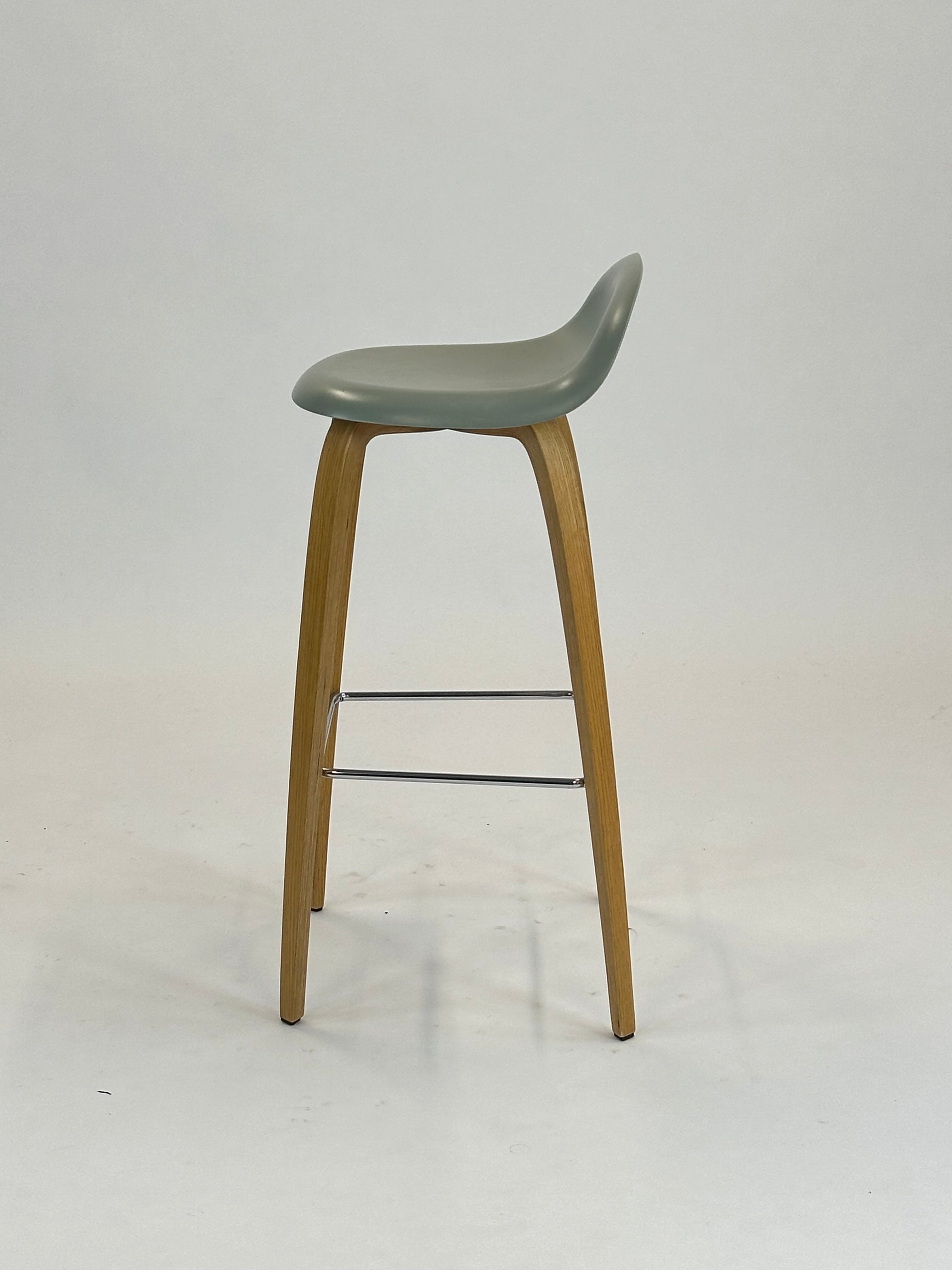 GUBI | 3D Bar Stool (Mørkegrå)