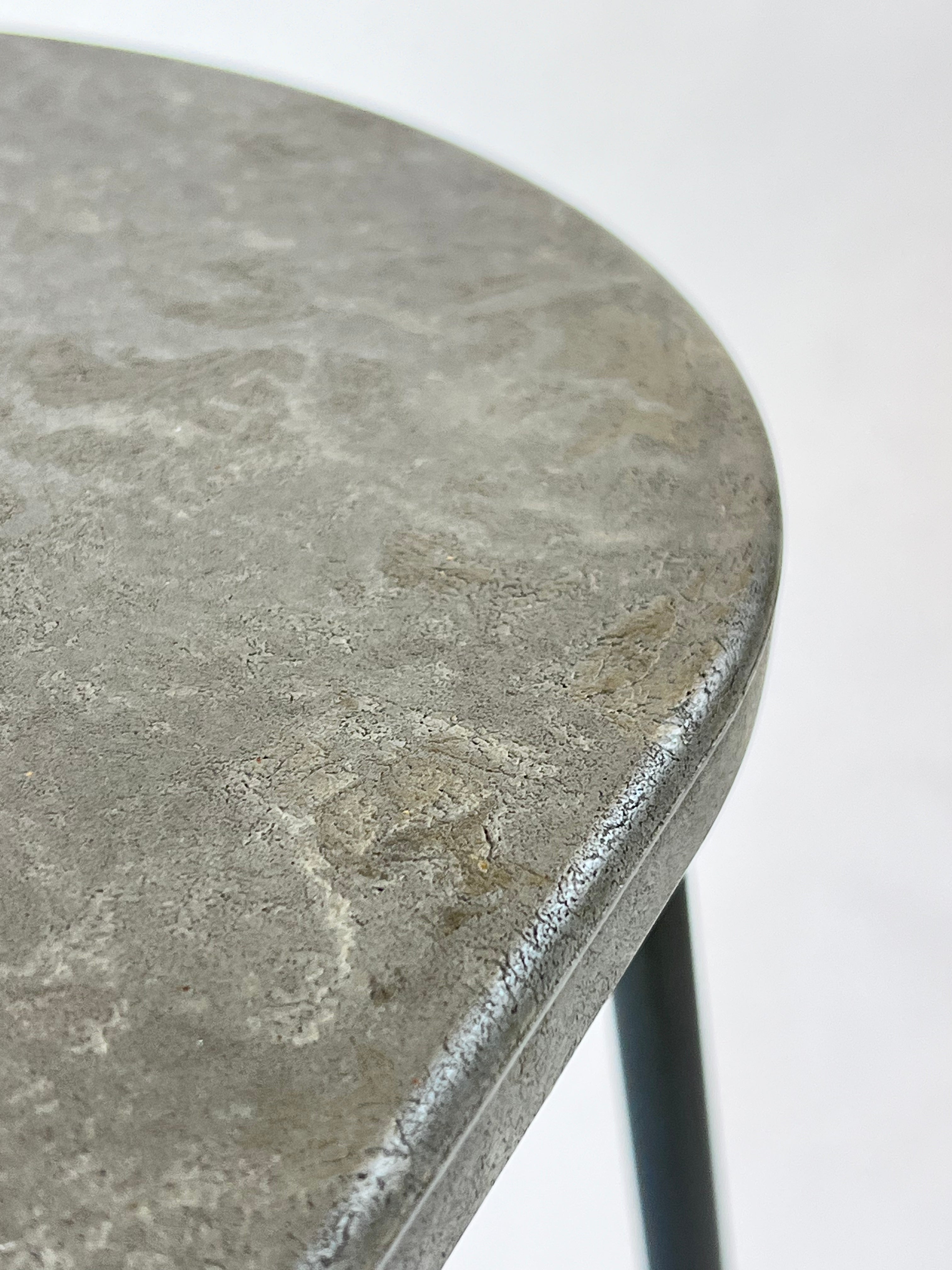 Earth Stool af Eva Harlou - Coffee Waste Dark