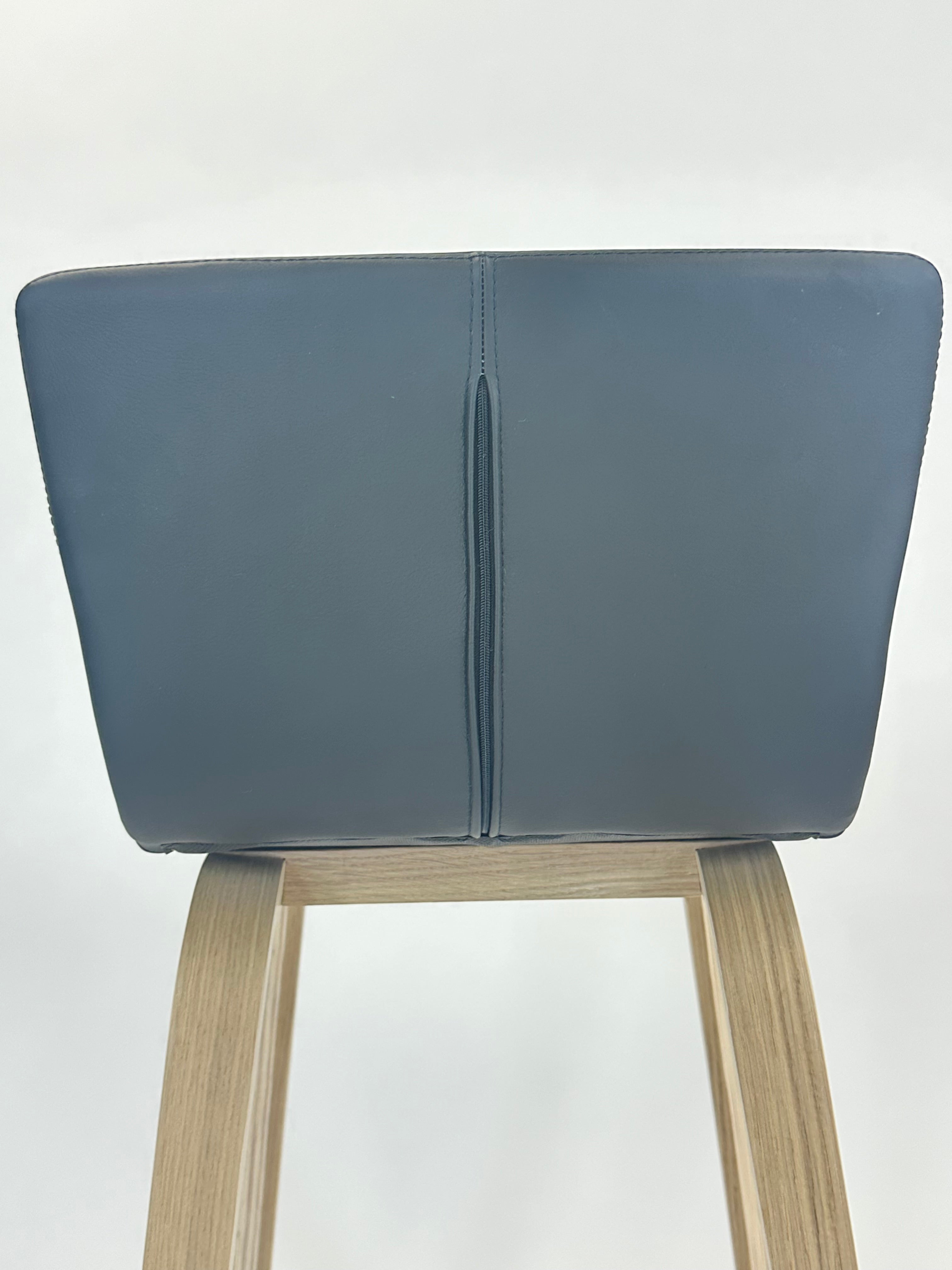 Butterfly barstol fra Magnus Olesen