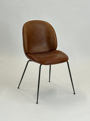 GUBI | Beetle Chair (Brun)