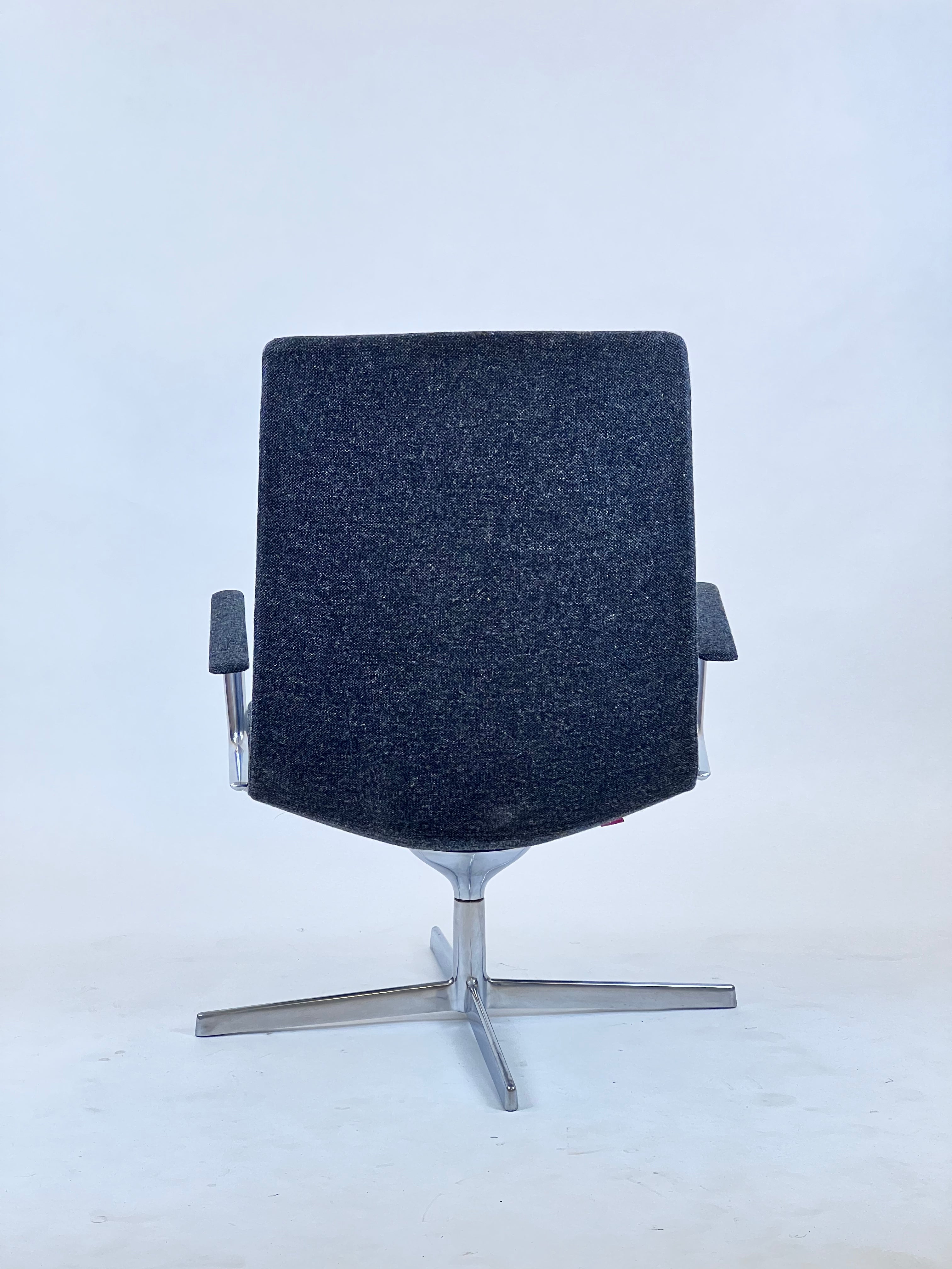 Arper Lounge stol