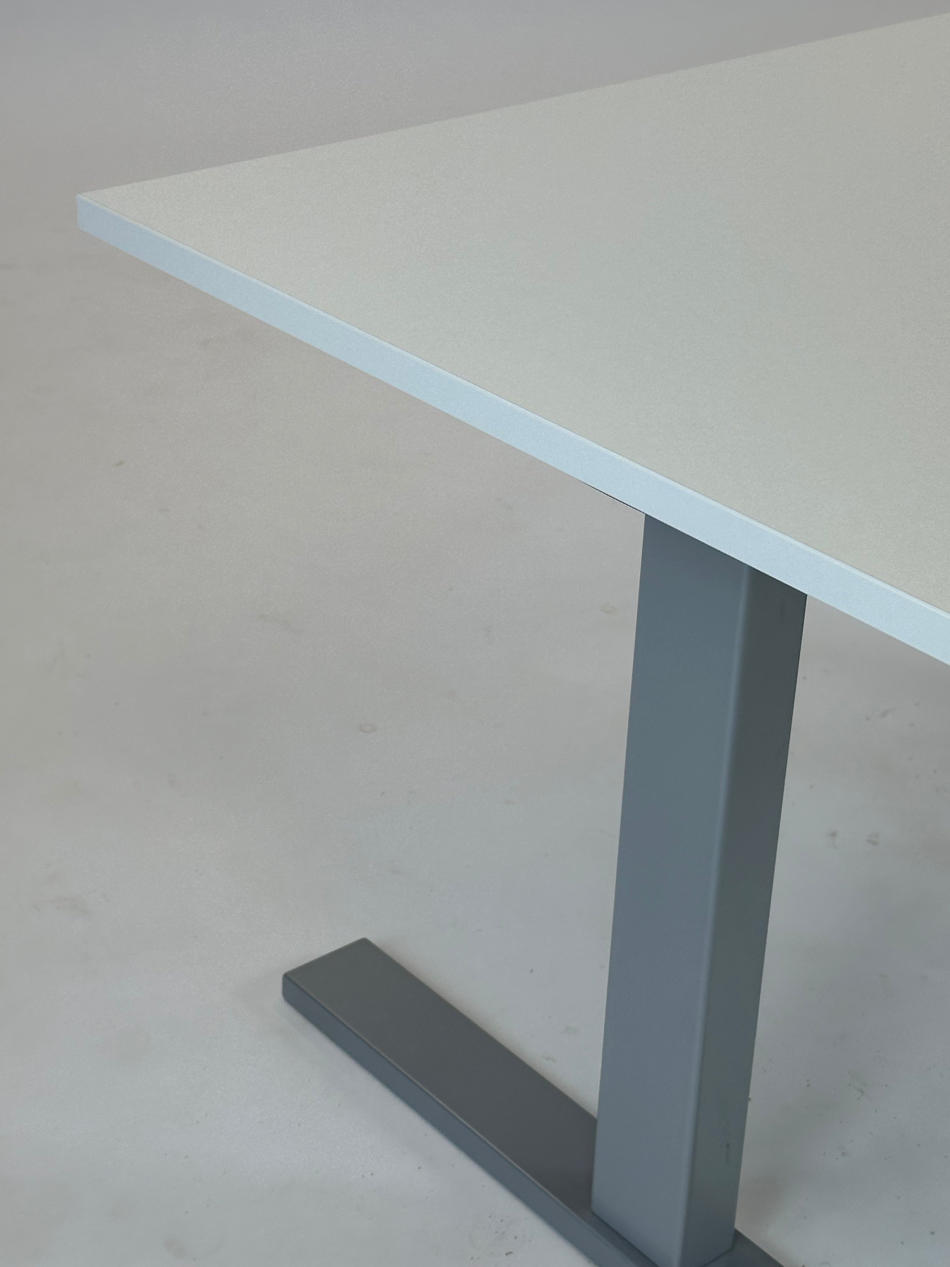 120x80 hæve/sænkebord | HolmrisB8