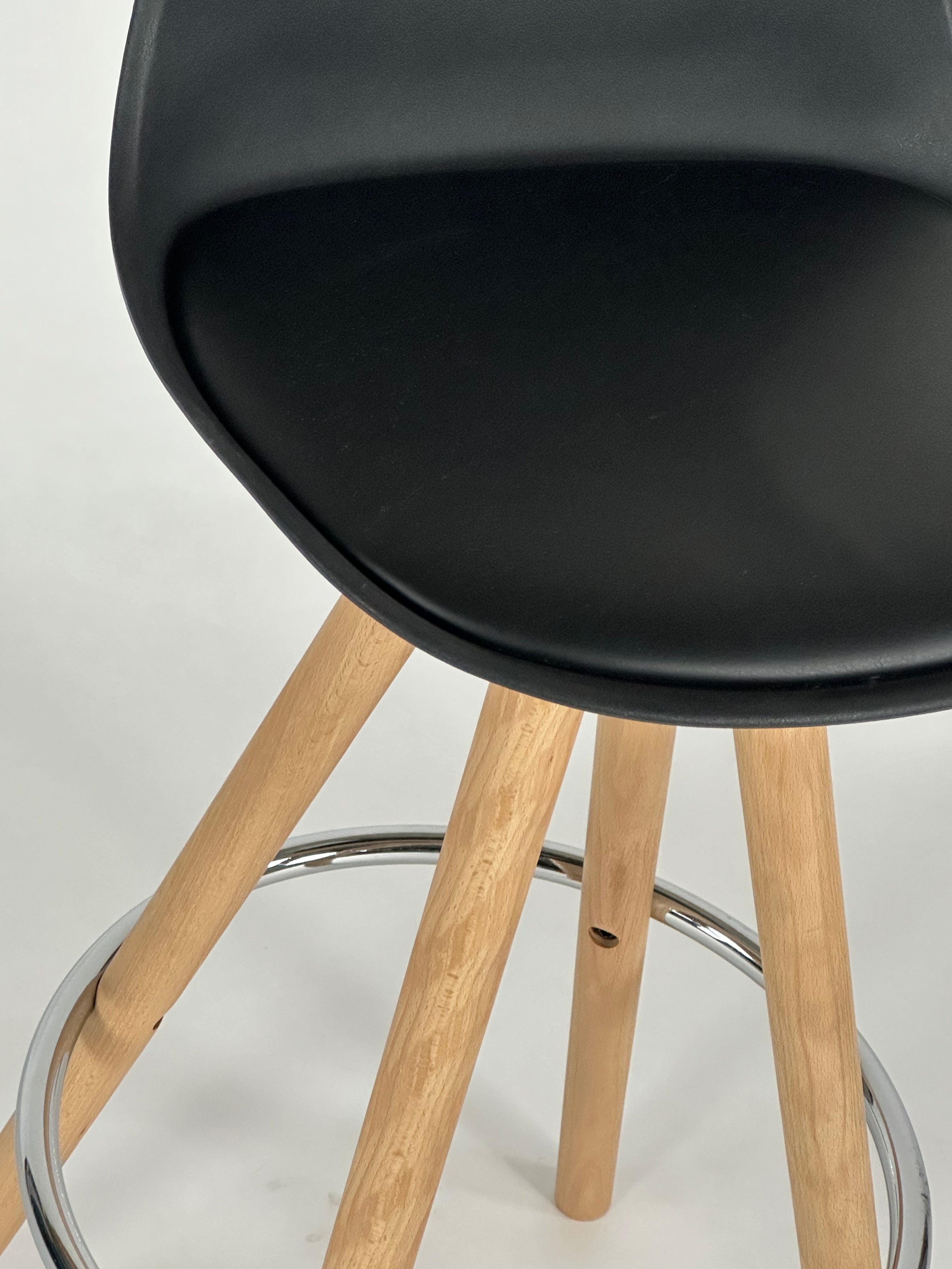 Sæt af Kokoon Design ANAU Barstole