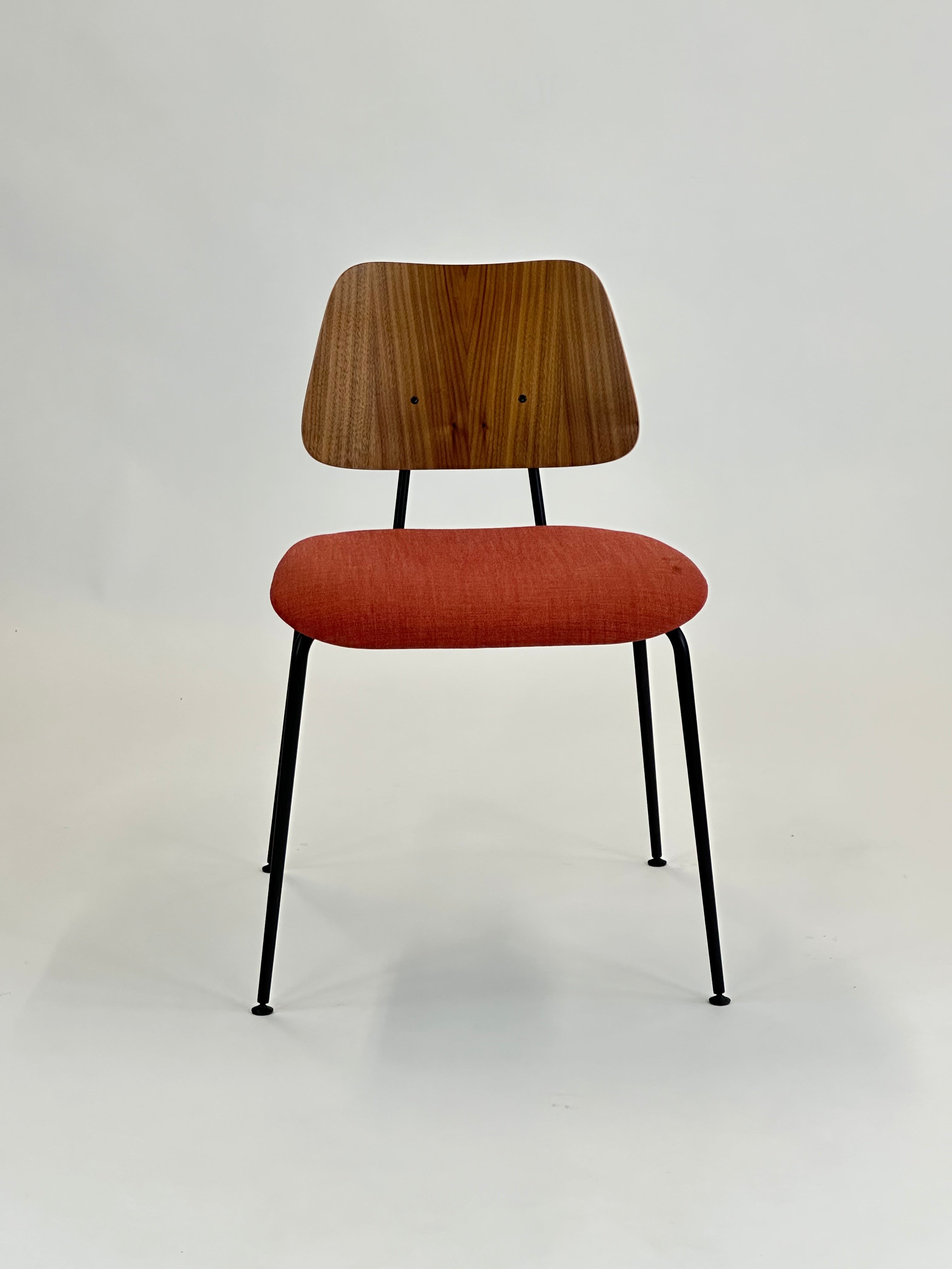 Labofa | Heritage 11.1 Stabelstol (Rød)