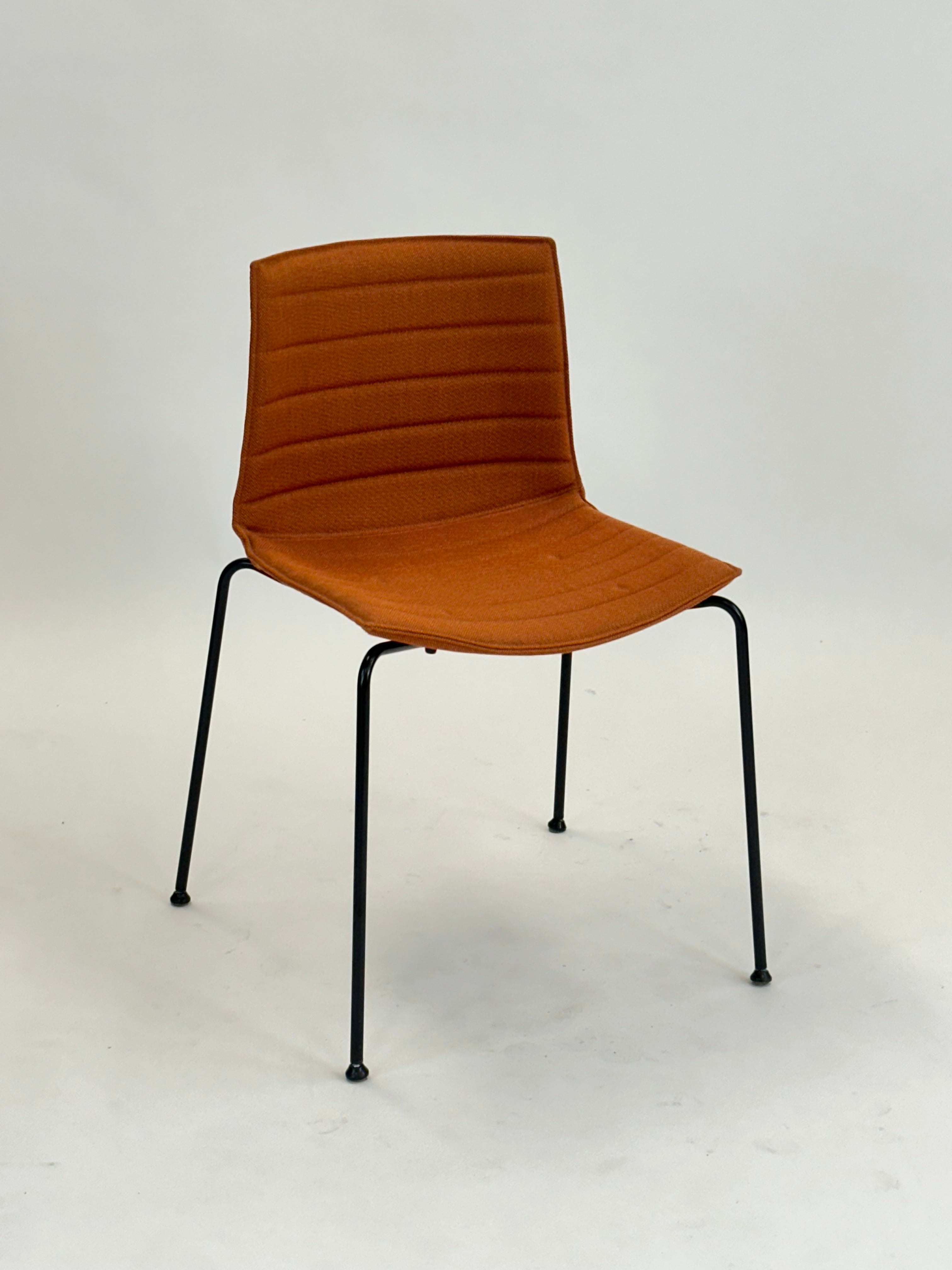 Arper Catifa 46 Konferencestol (Orange)