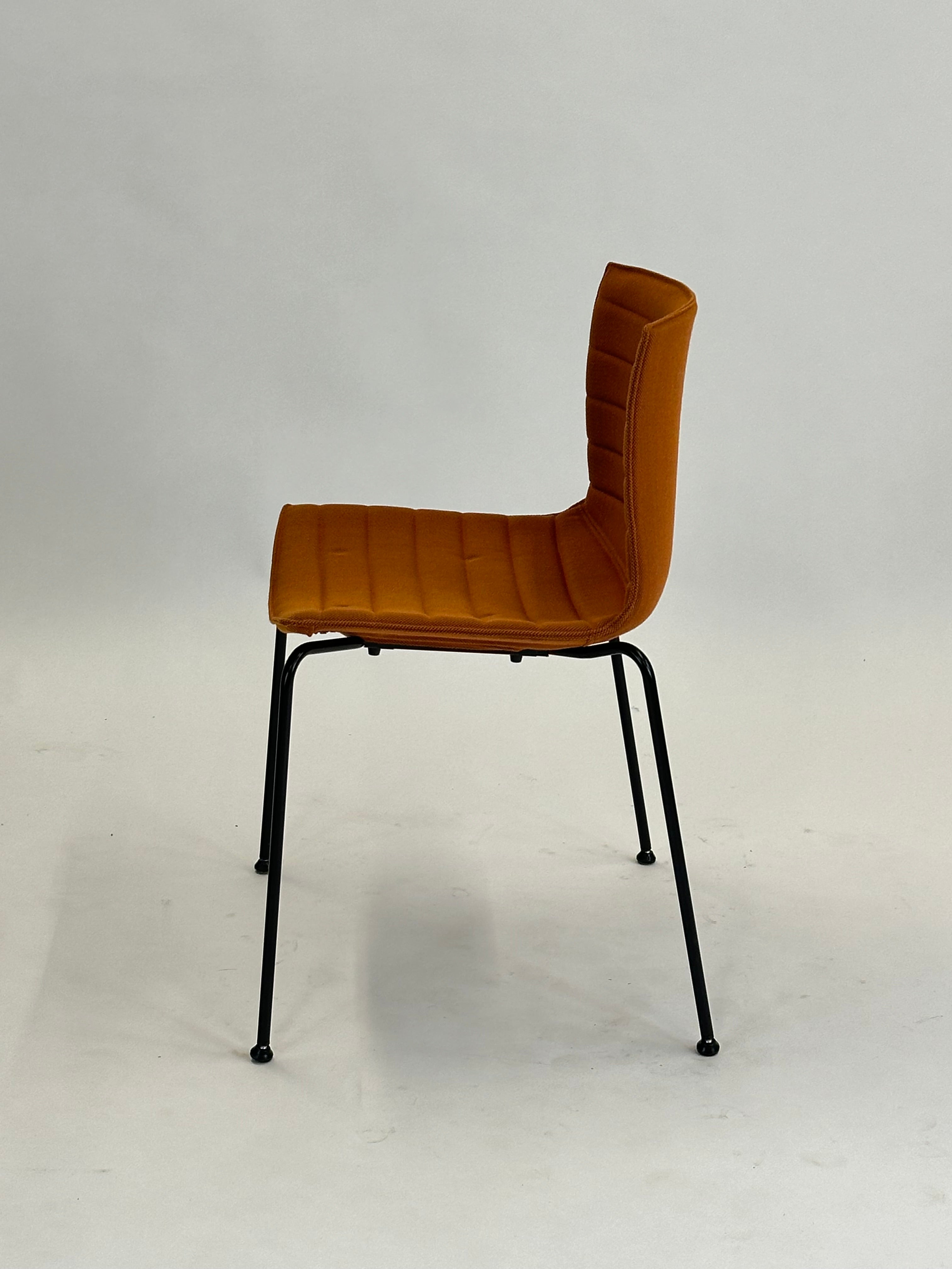Arper Catifa 46 Konferencestol (Orange)