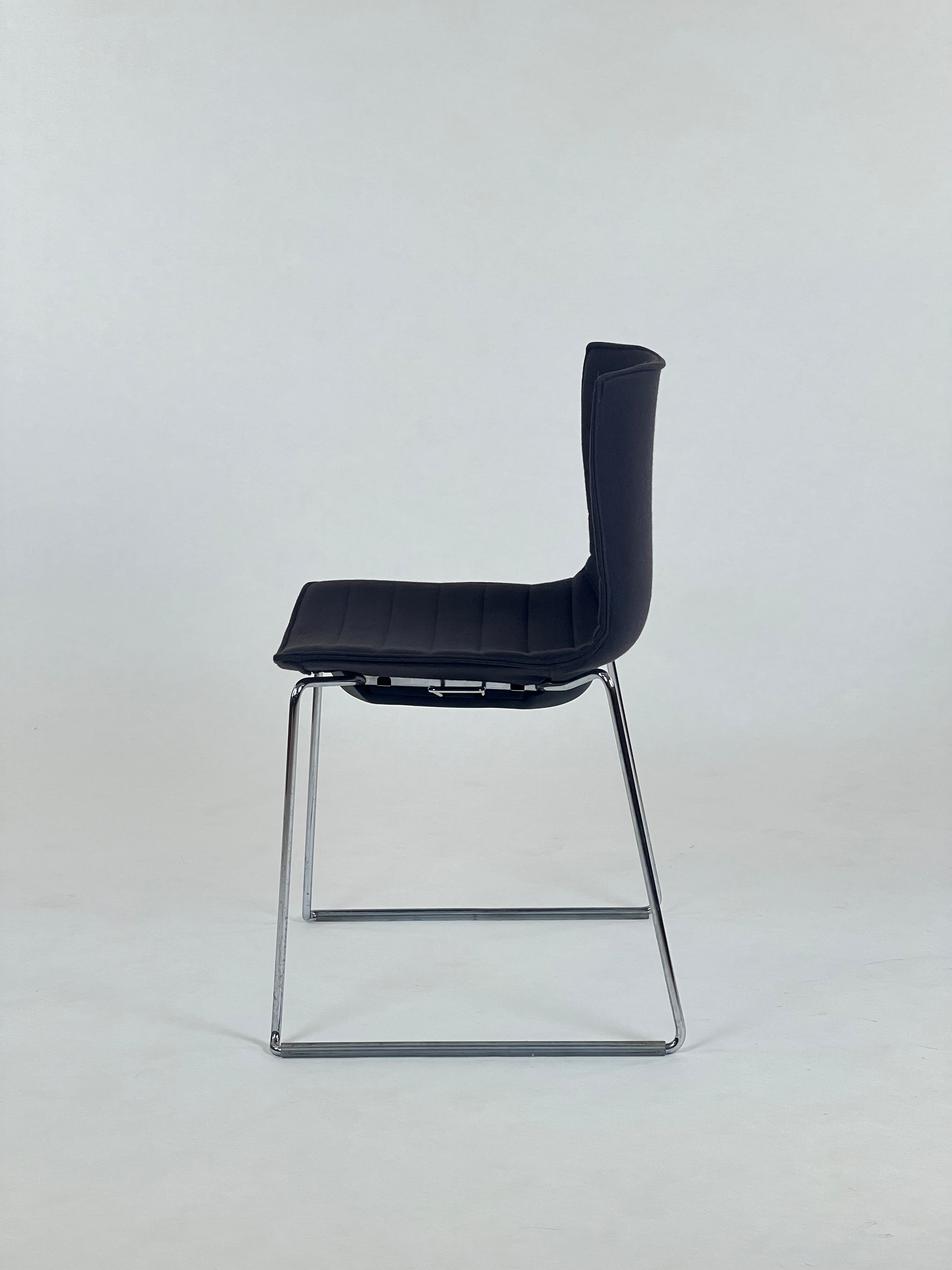 Arper Catifa 46 konferencestol Grå