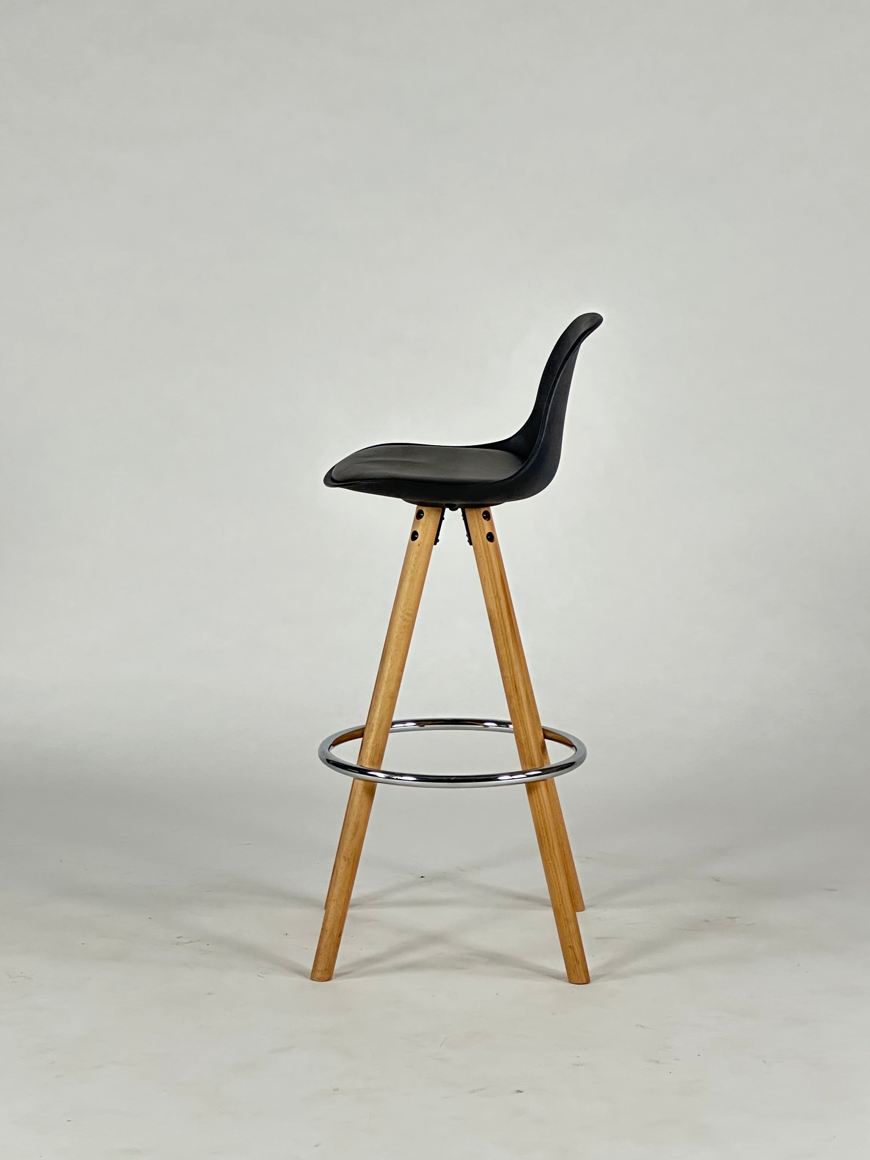 Sæt af Kokoon Design ANAU Barstole