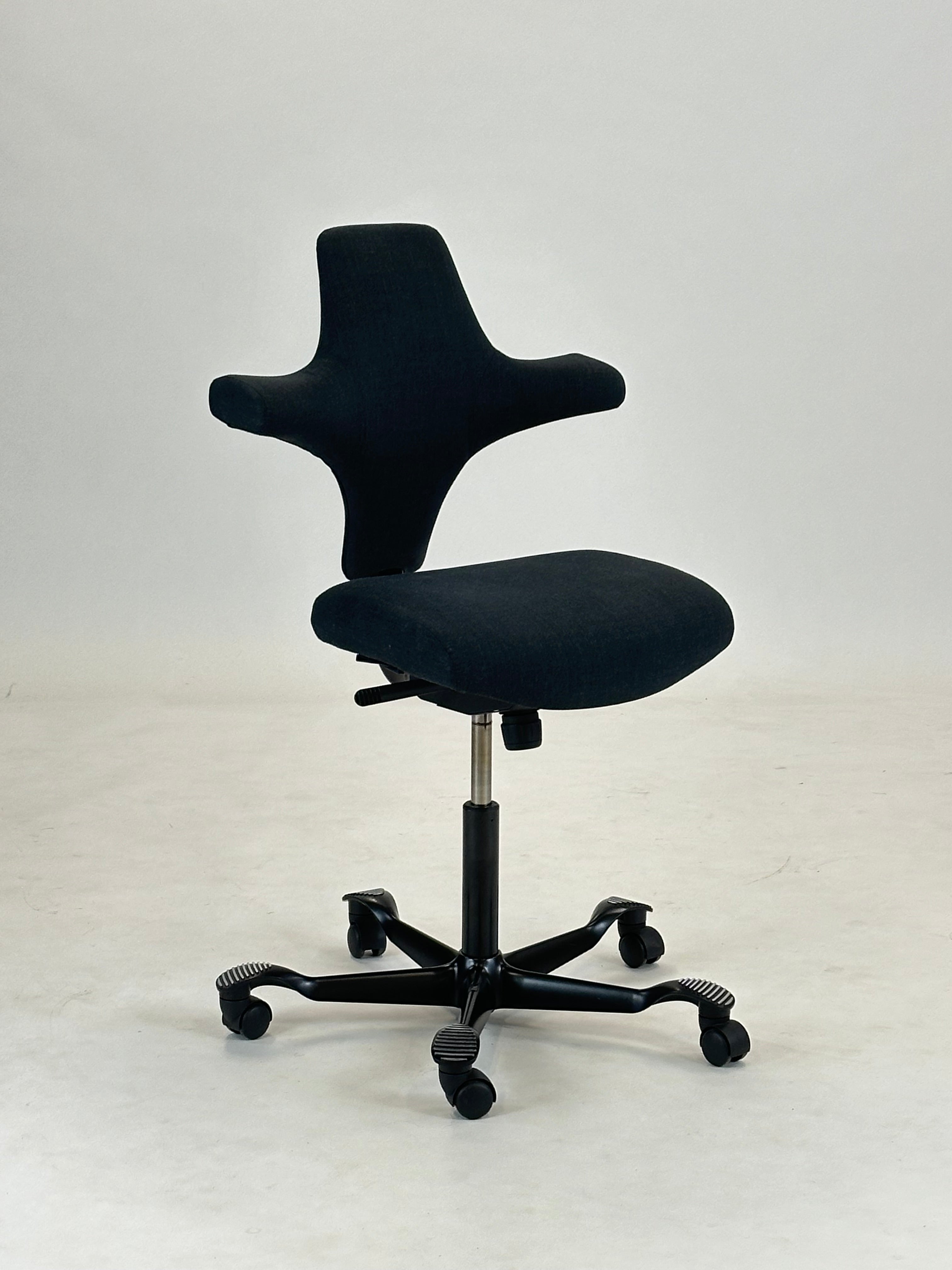 HÅG Capisco 8126 - 200mm (Mørkegrå)