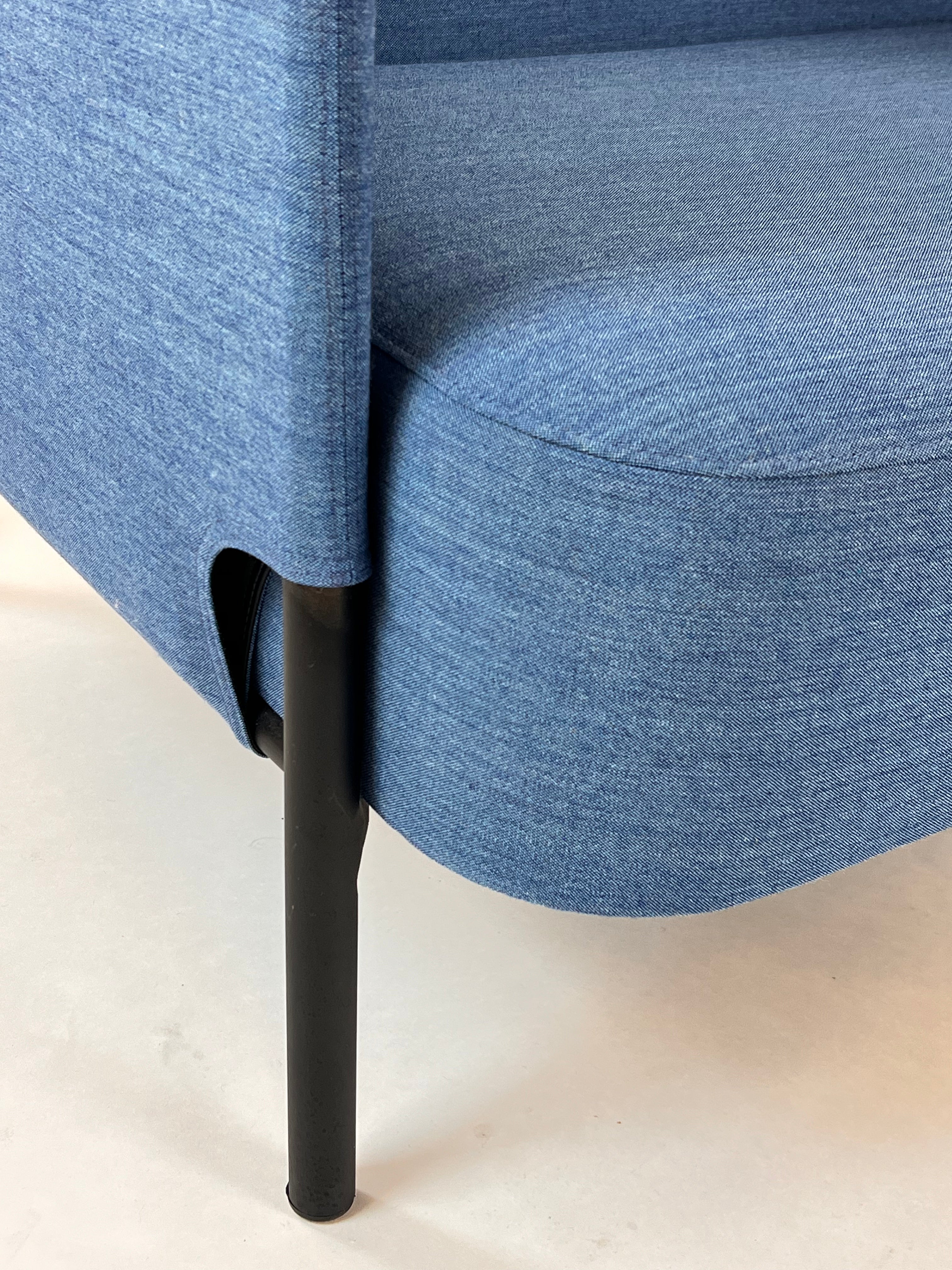 HolmrisB8 Tweet loungestol