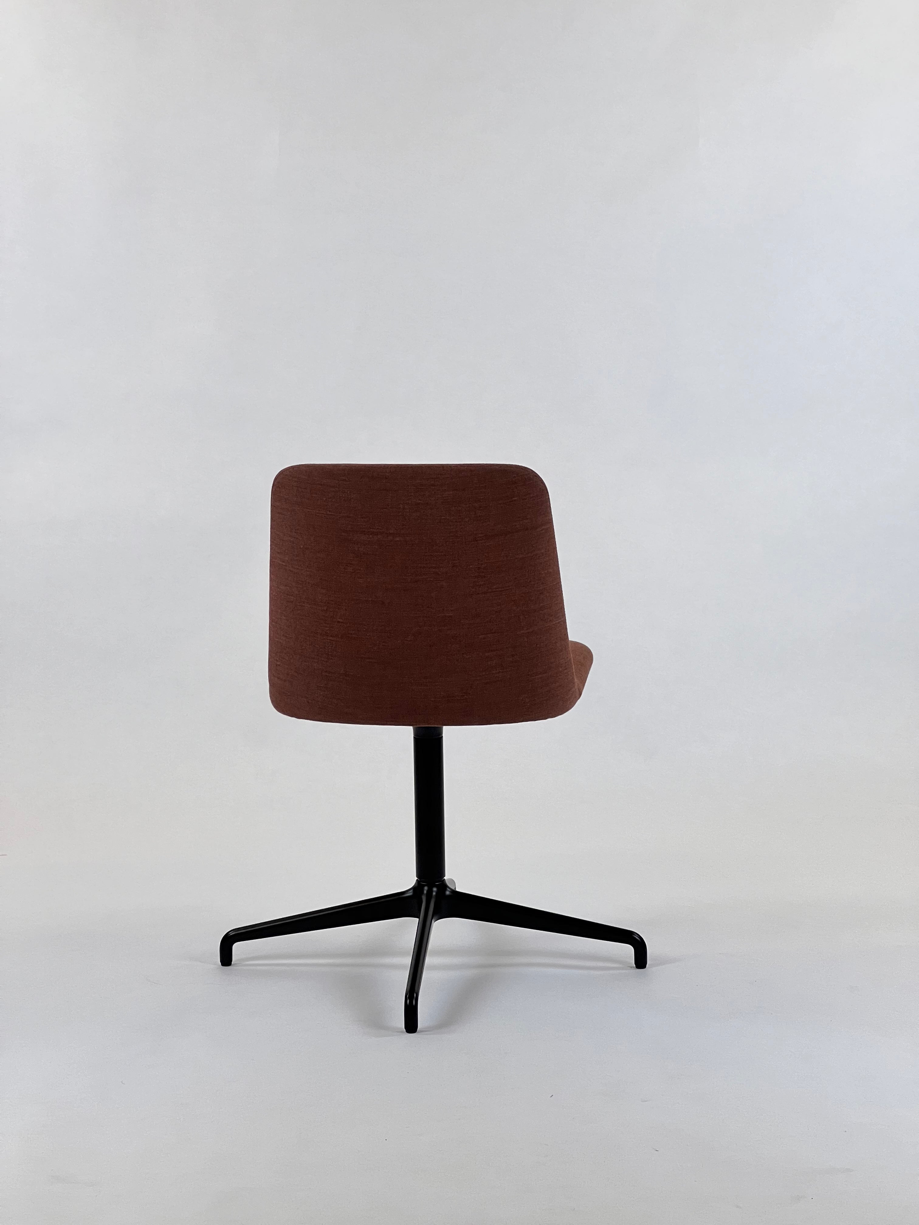 &tradition HW13 Rely Chair