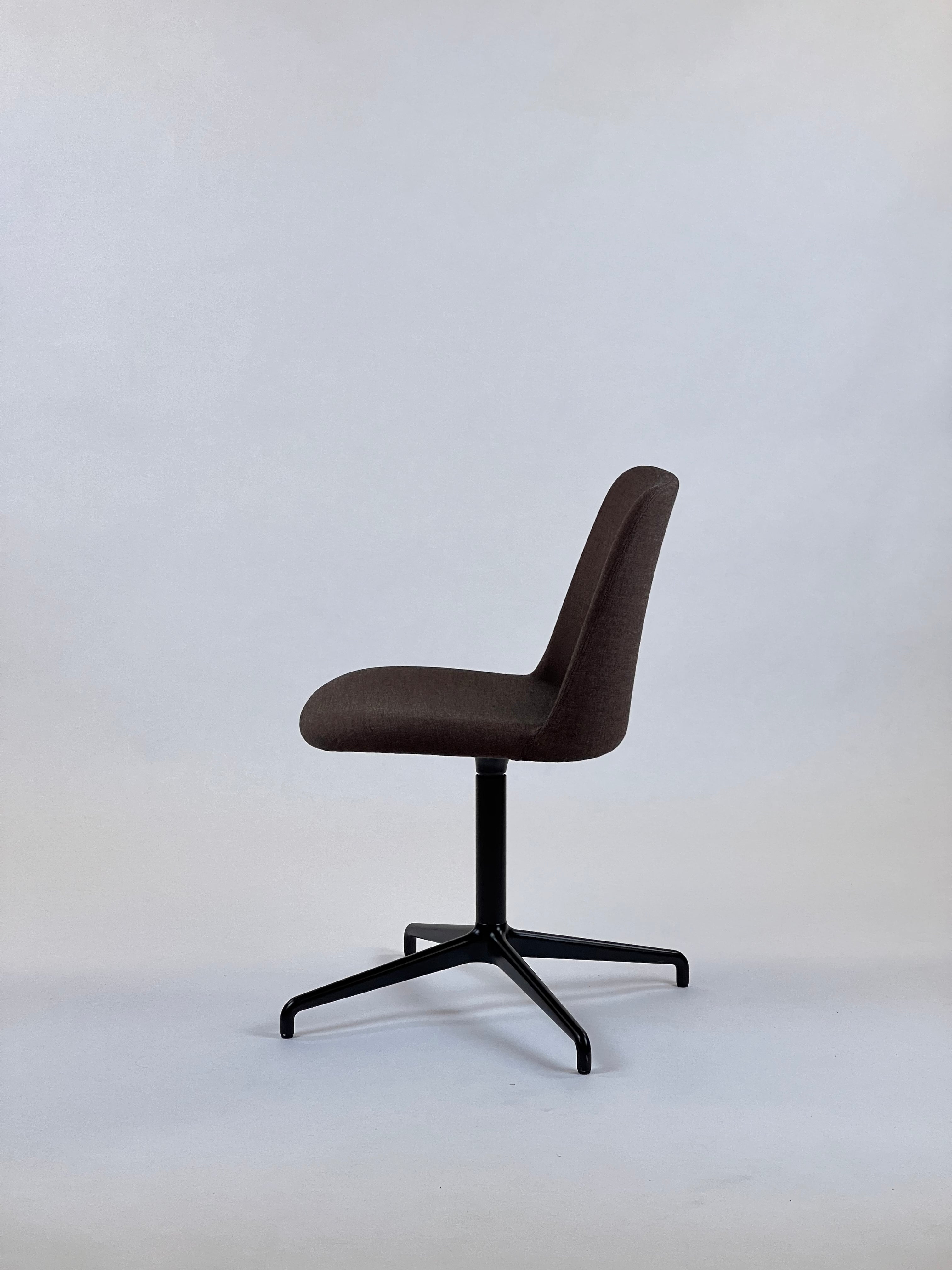 &tradition HW13 Rely Chair