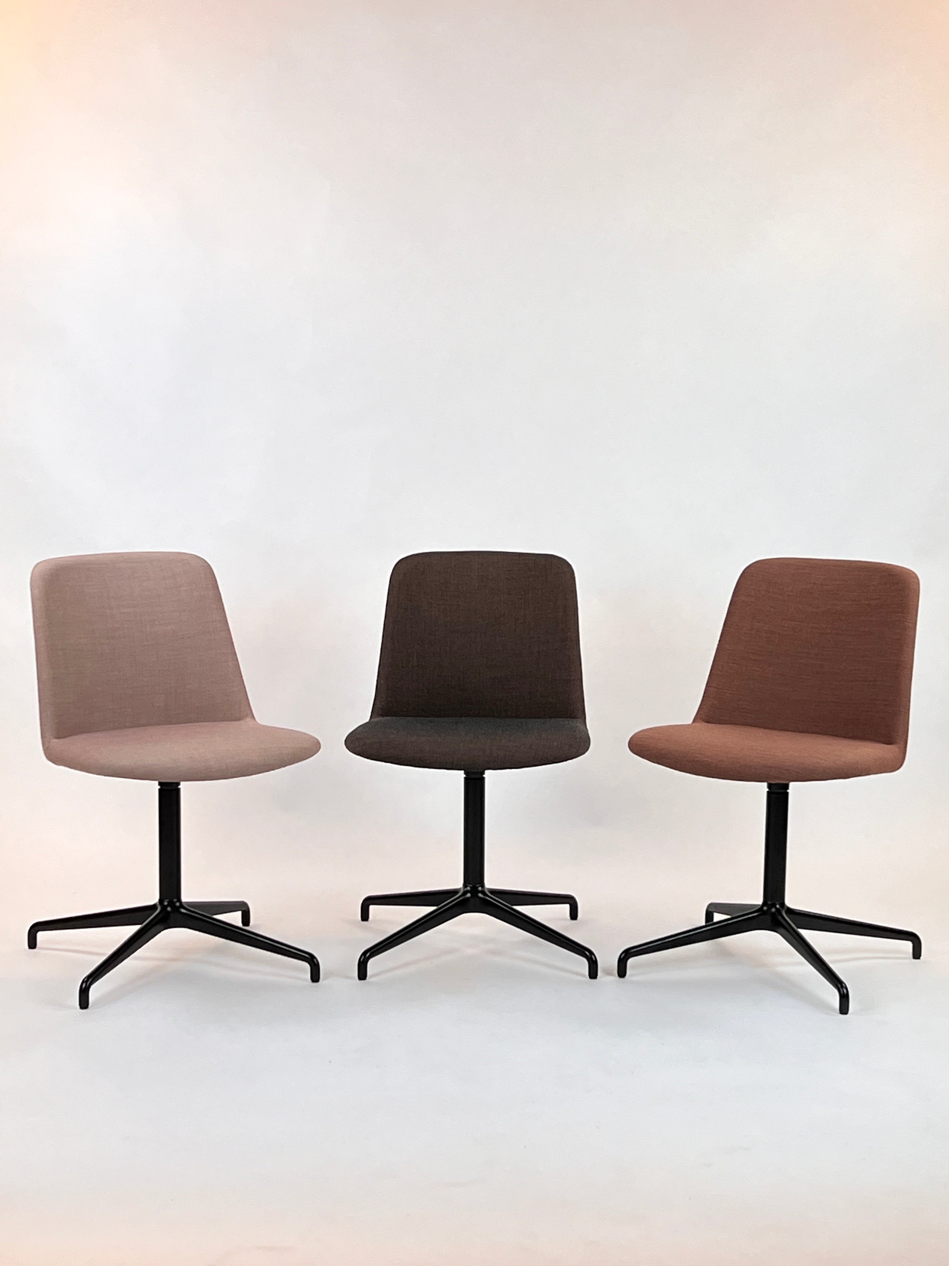 &tradition HW13 Rely Chair