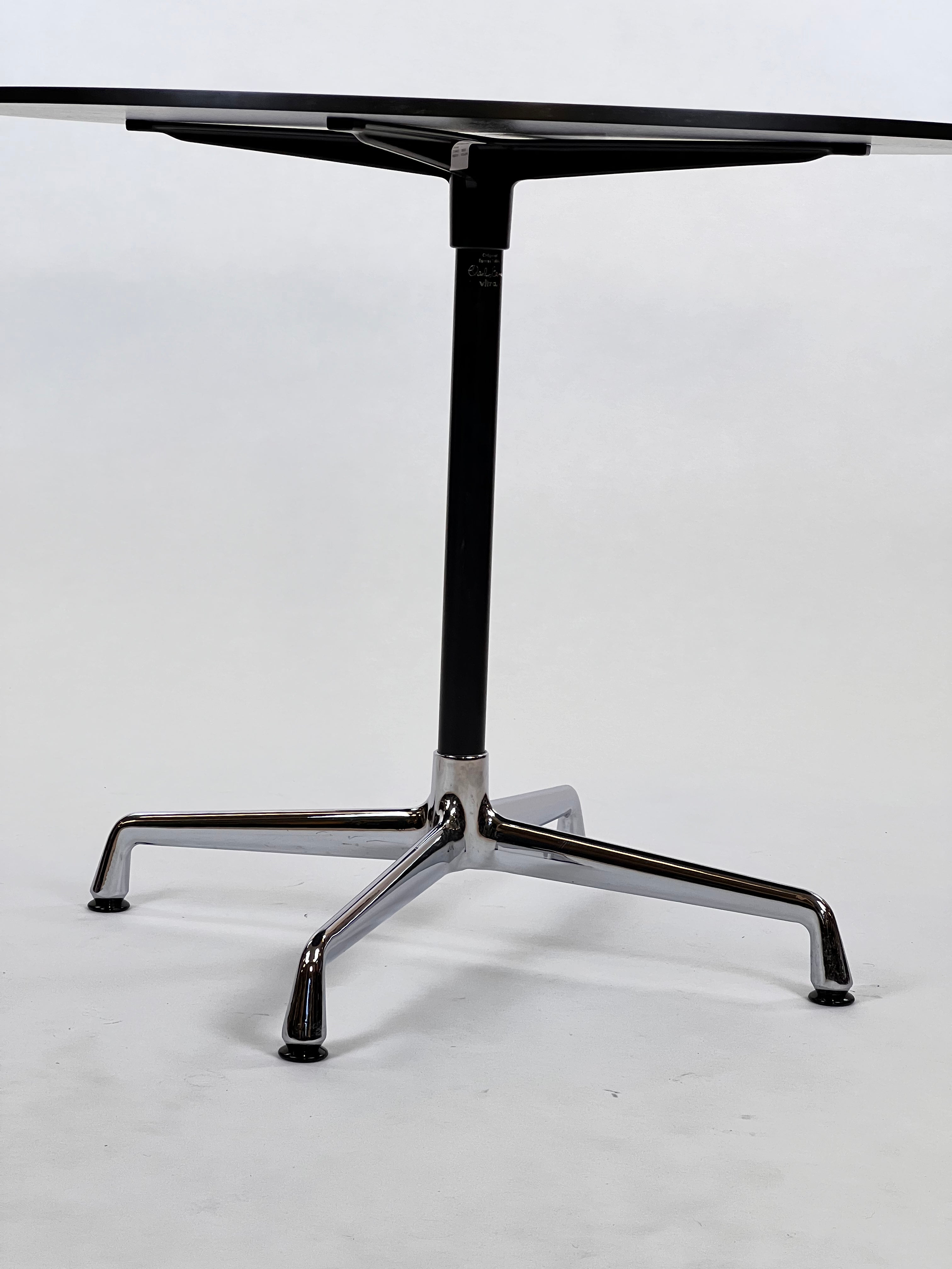 Vitra Charles Eames Café/mødebord ø90
