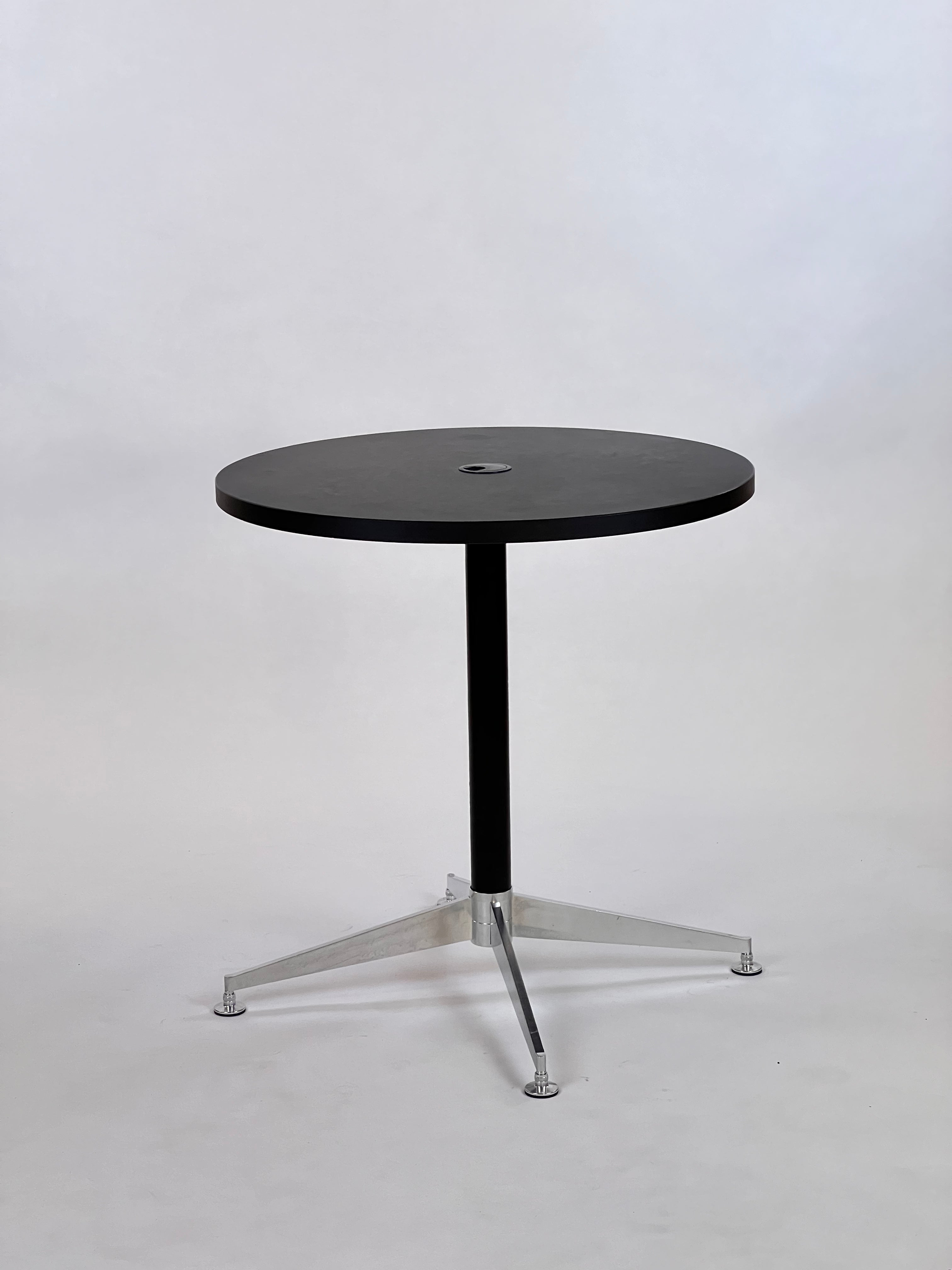 Moderne Rundt Bord