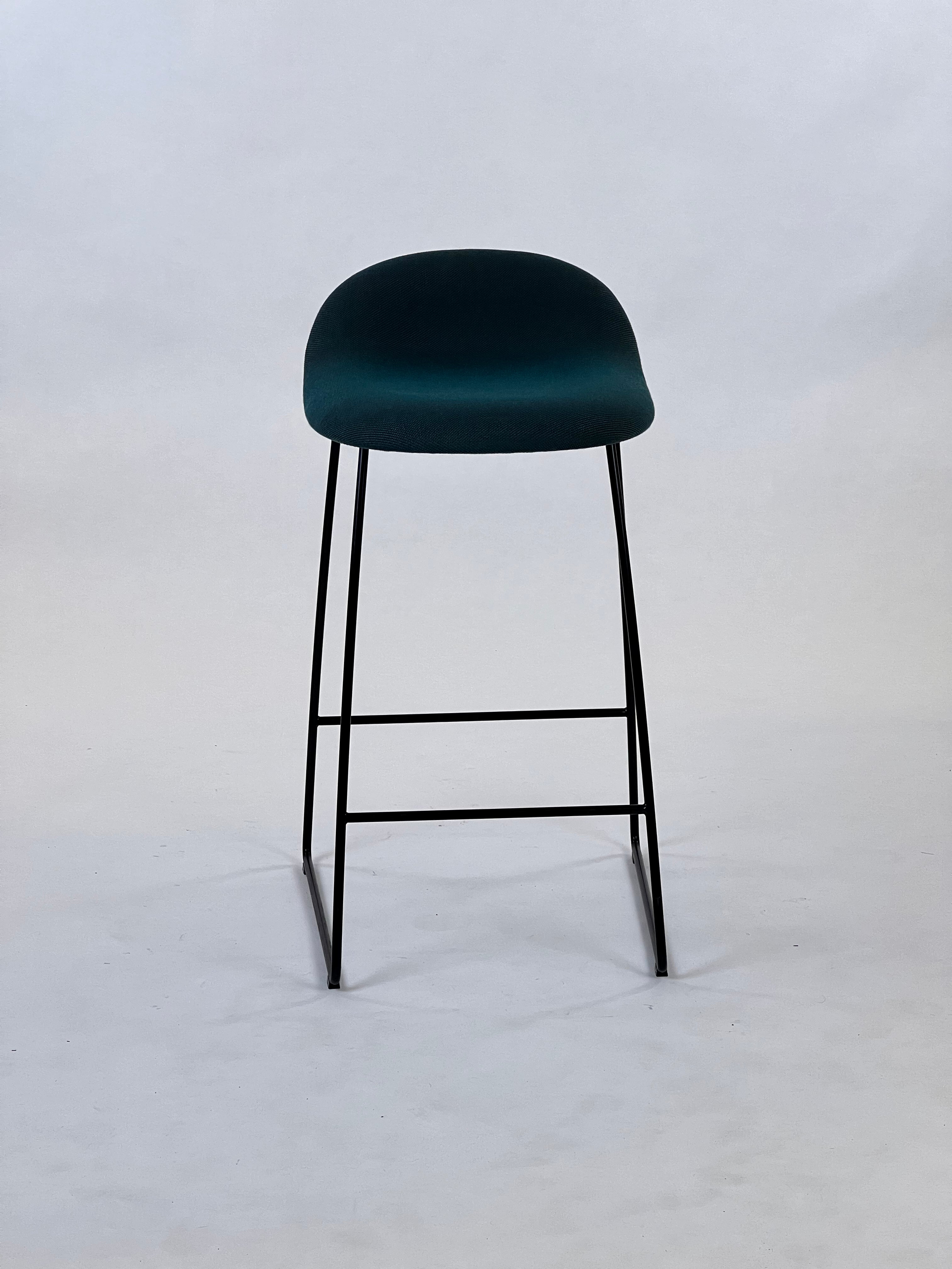 GUBI | 3D Barstol - Sledge Base - Polstret