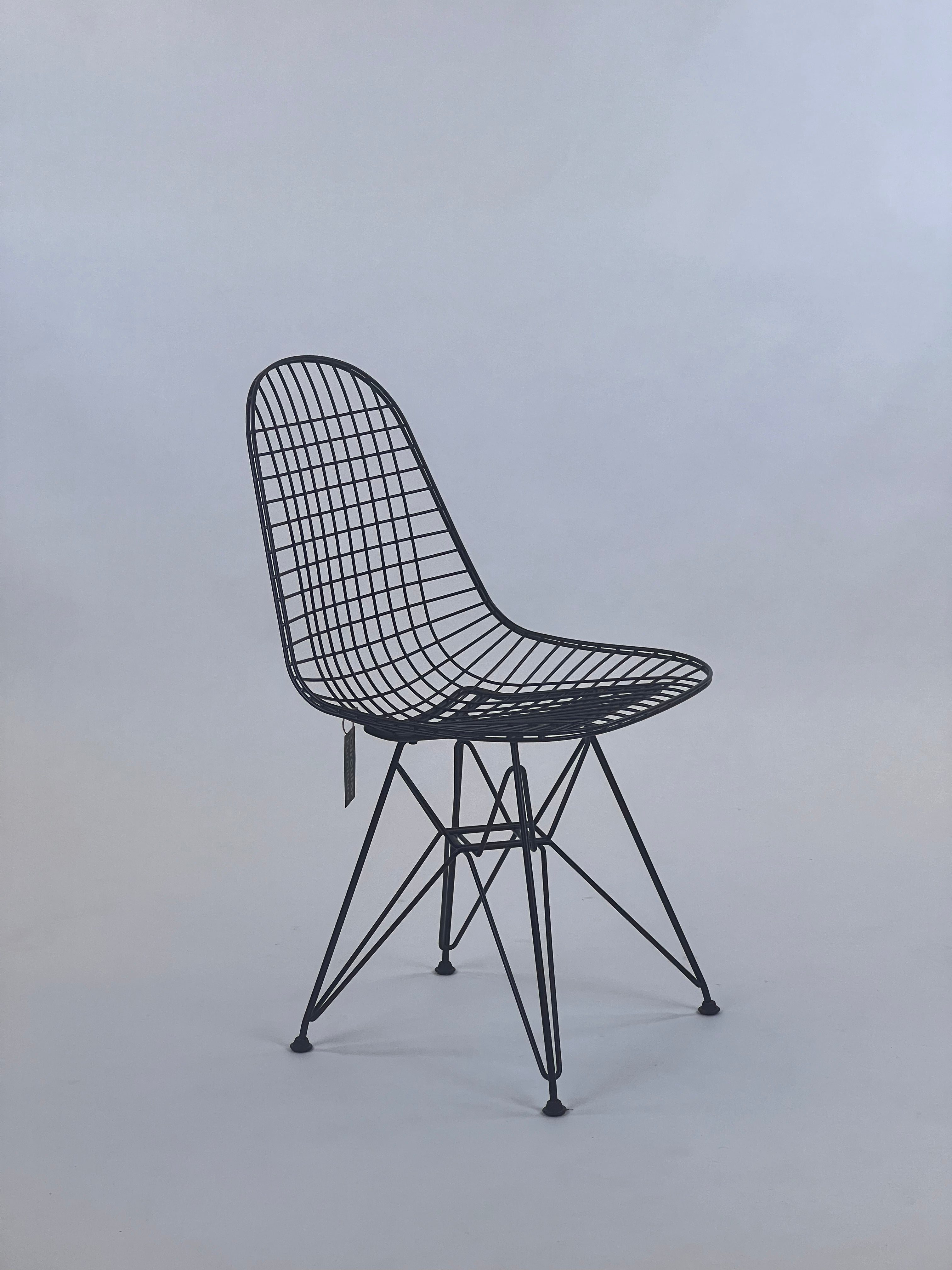 Eames Wire Chair fra Vitra